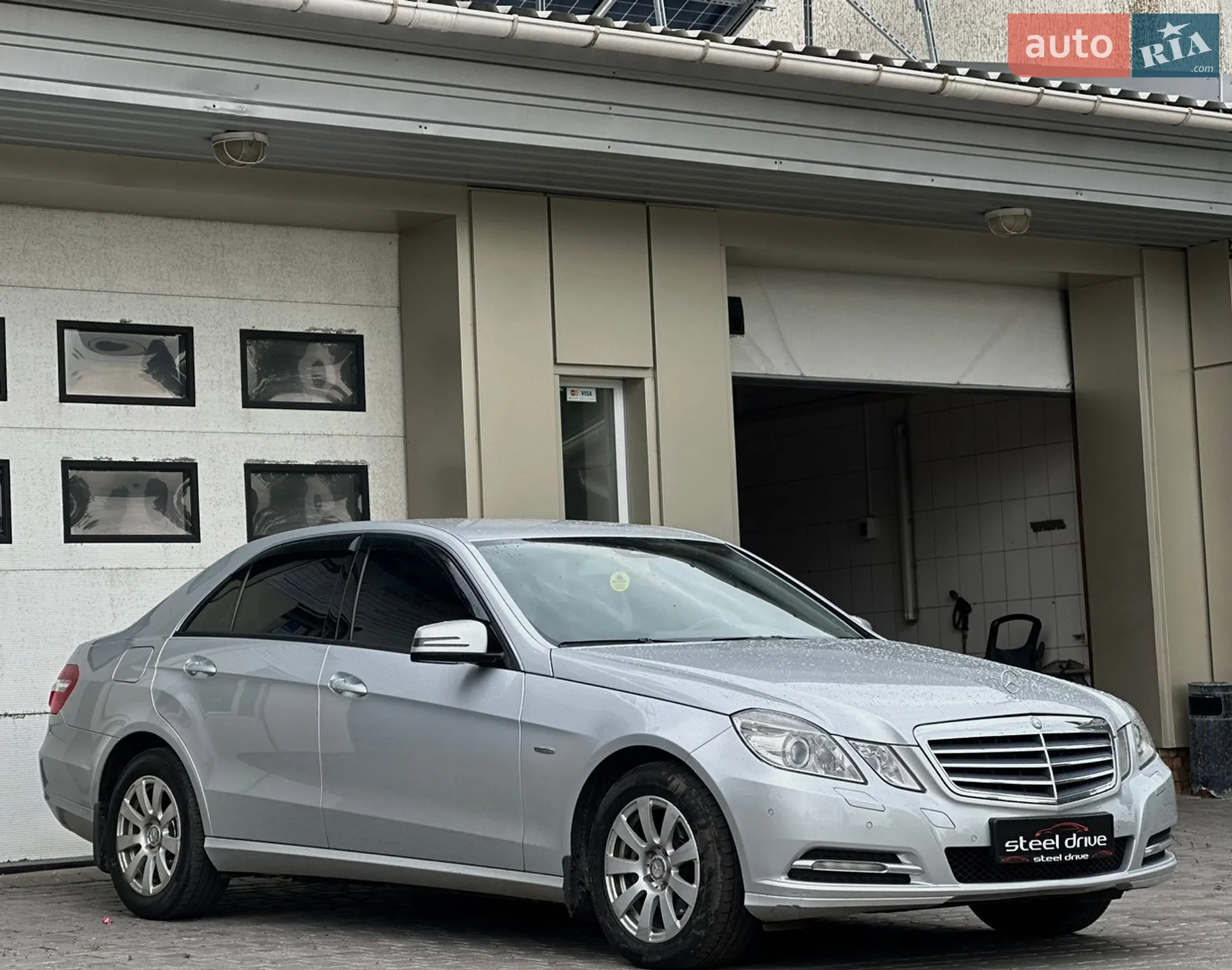 2010 Mercedes-Benz E-klasse - мініатюра 4