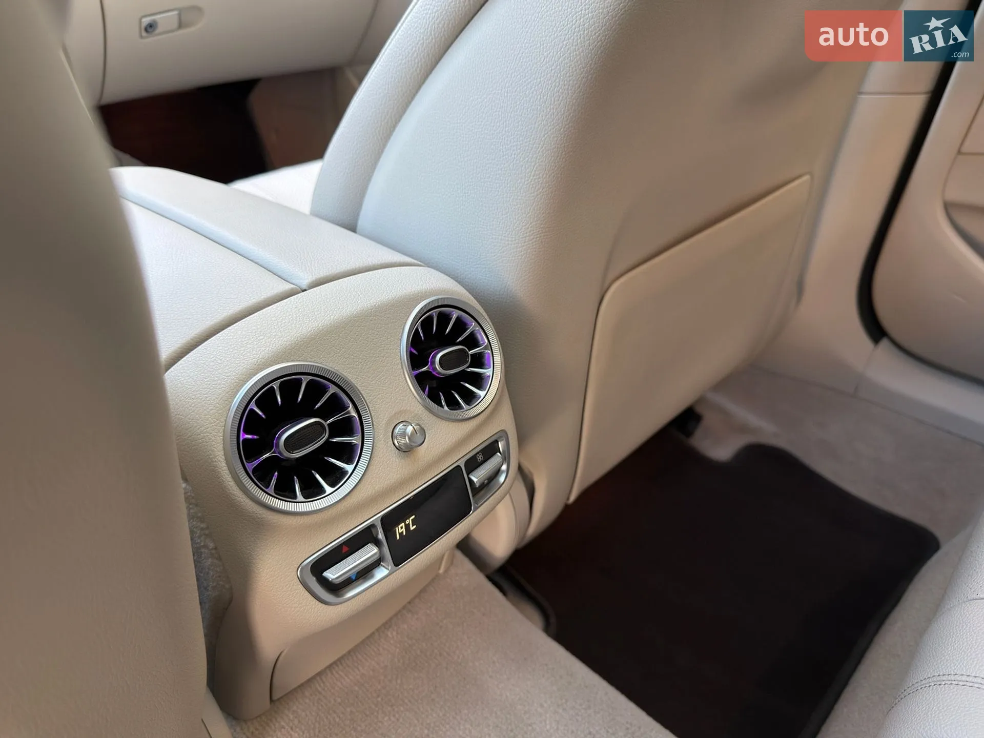 2020 Mercedes-Benz E-klasse - мініатюра 40