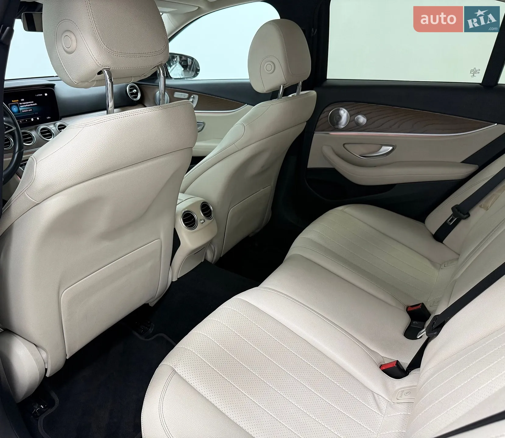 2020 Mercedes-Benz E-klasse - мініатюра 26