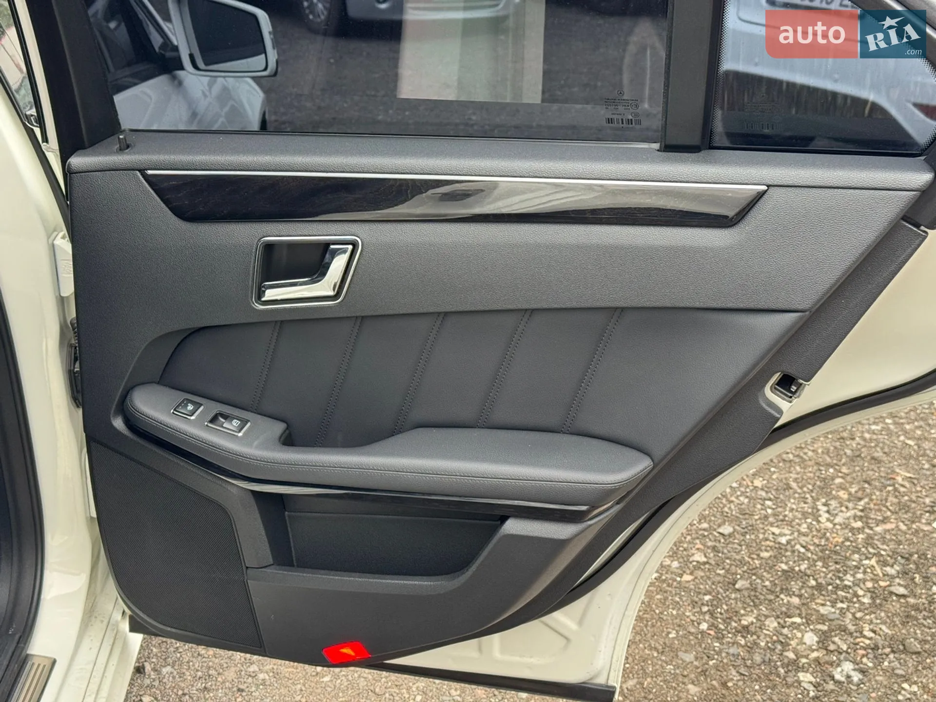 2010 Mercedes-Benz E-klasse - мініатюра 27