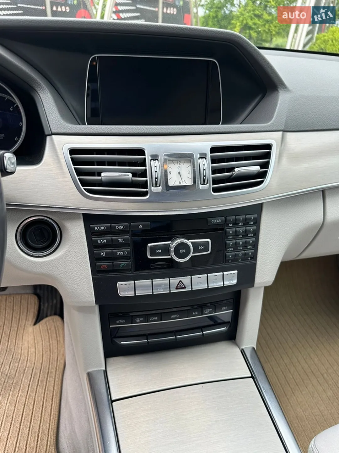 2013 Mercedes-Benz E-klasse - мініатюра 58