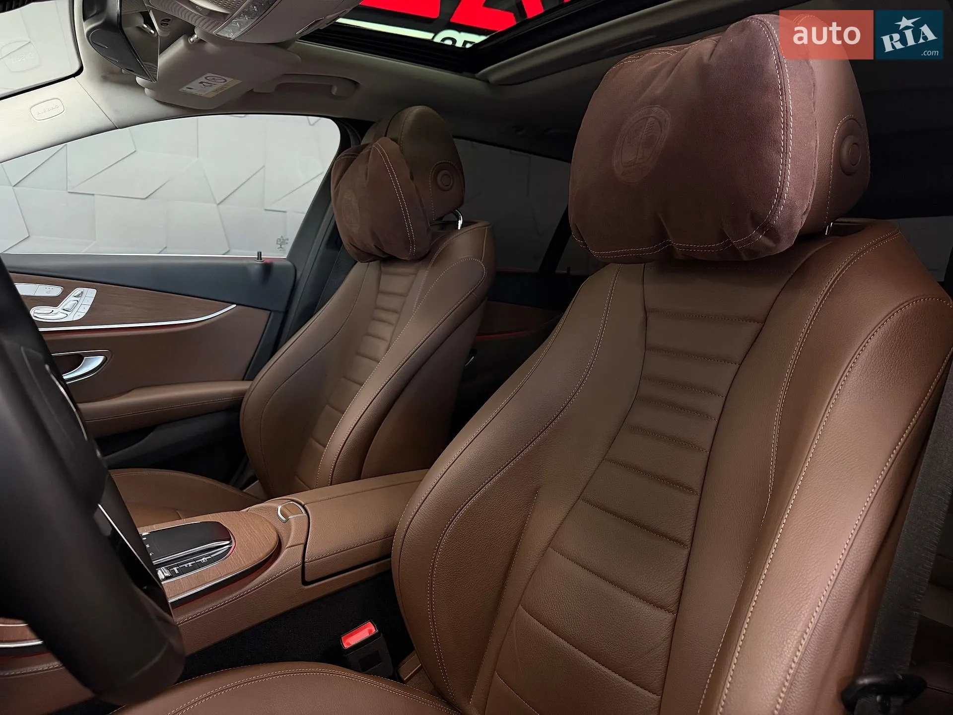 2022 Mercedes-Benz E-klasse - мініатюра 34