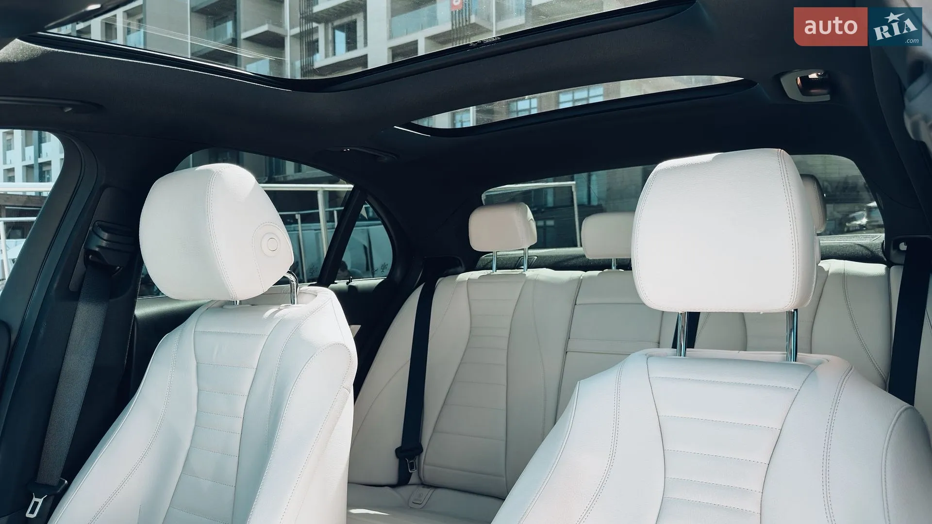 2022 Mercedes-Benz E-klasse - мініатюра 21