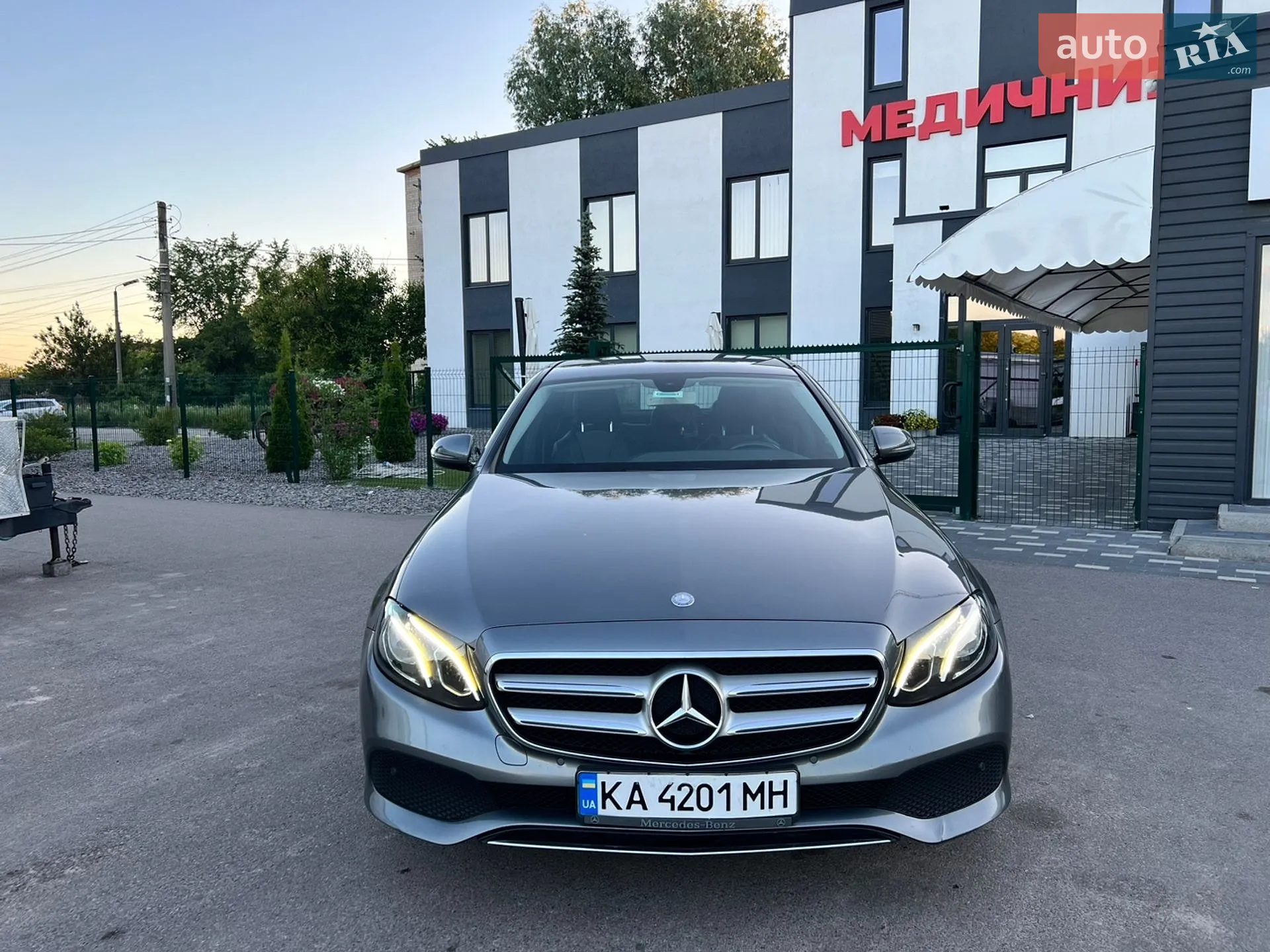 2016 Mercedes-Benz E-klasse - мініатюра 3