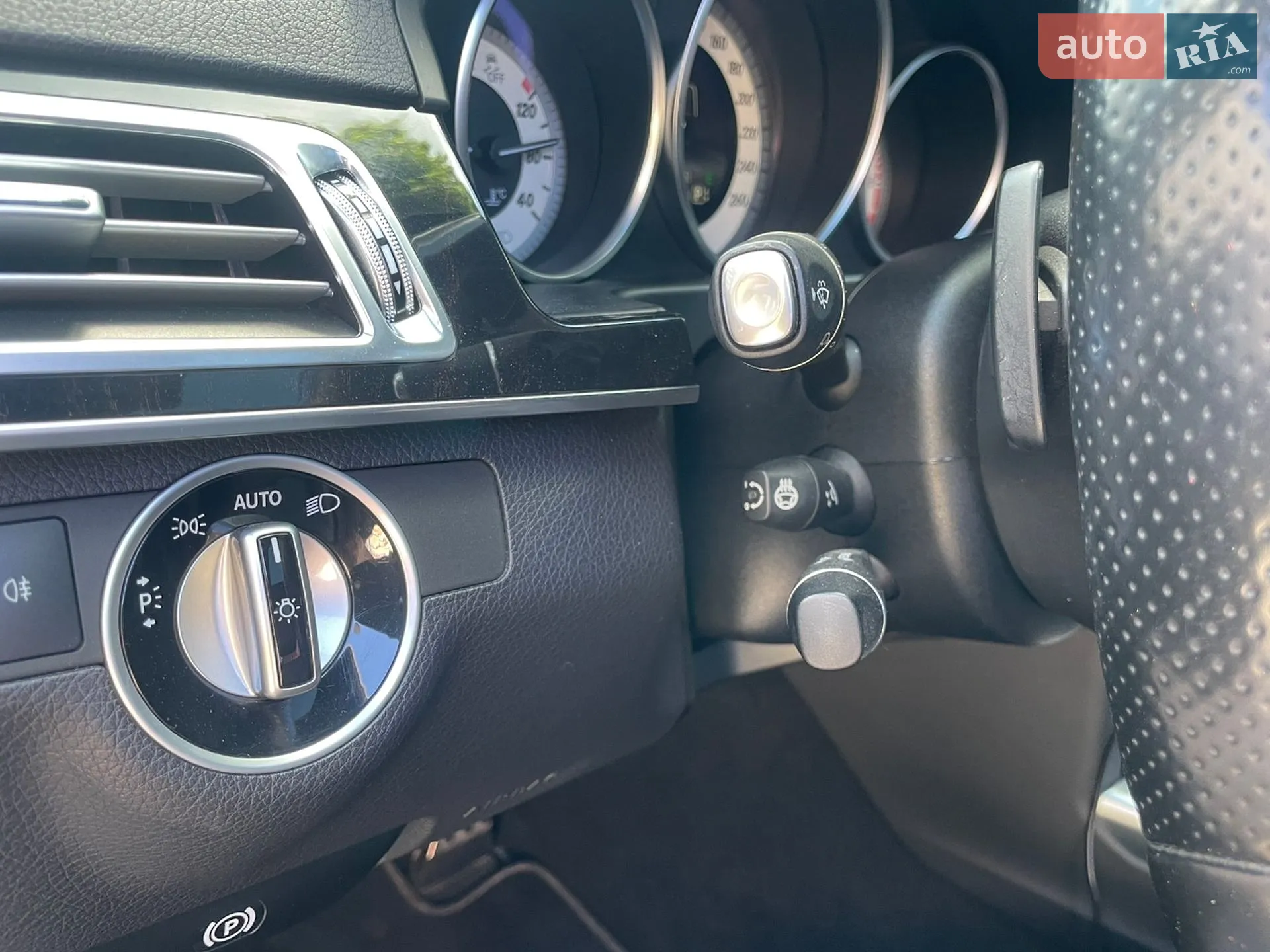 2015 Mercedes-Benz E-klasse - мініатюра 13