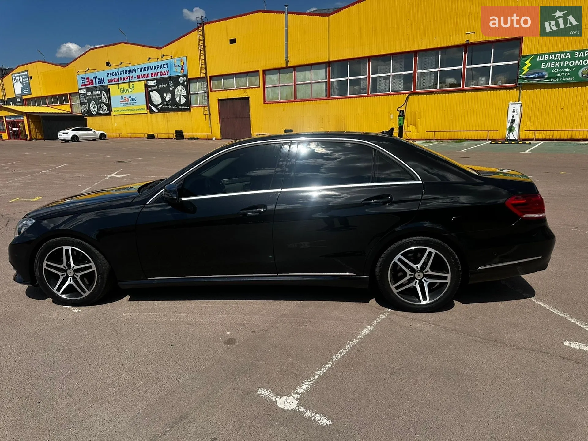 2013 Mercedes-Benz E-klasse - мініатюра 7