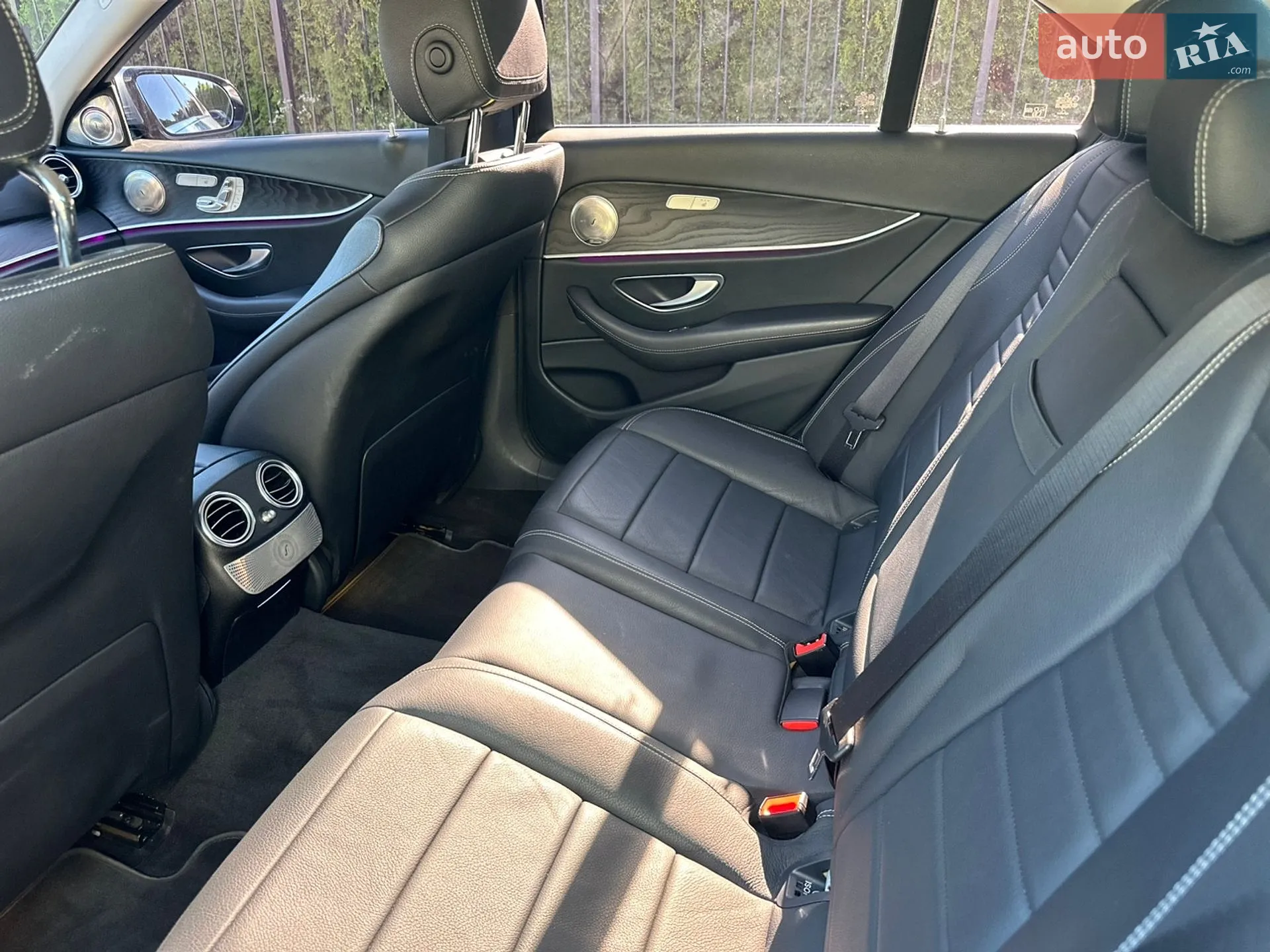 2016 Mercedes-Benz E-klasse - мініатюра 26
