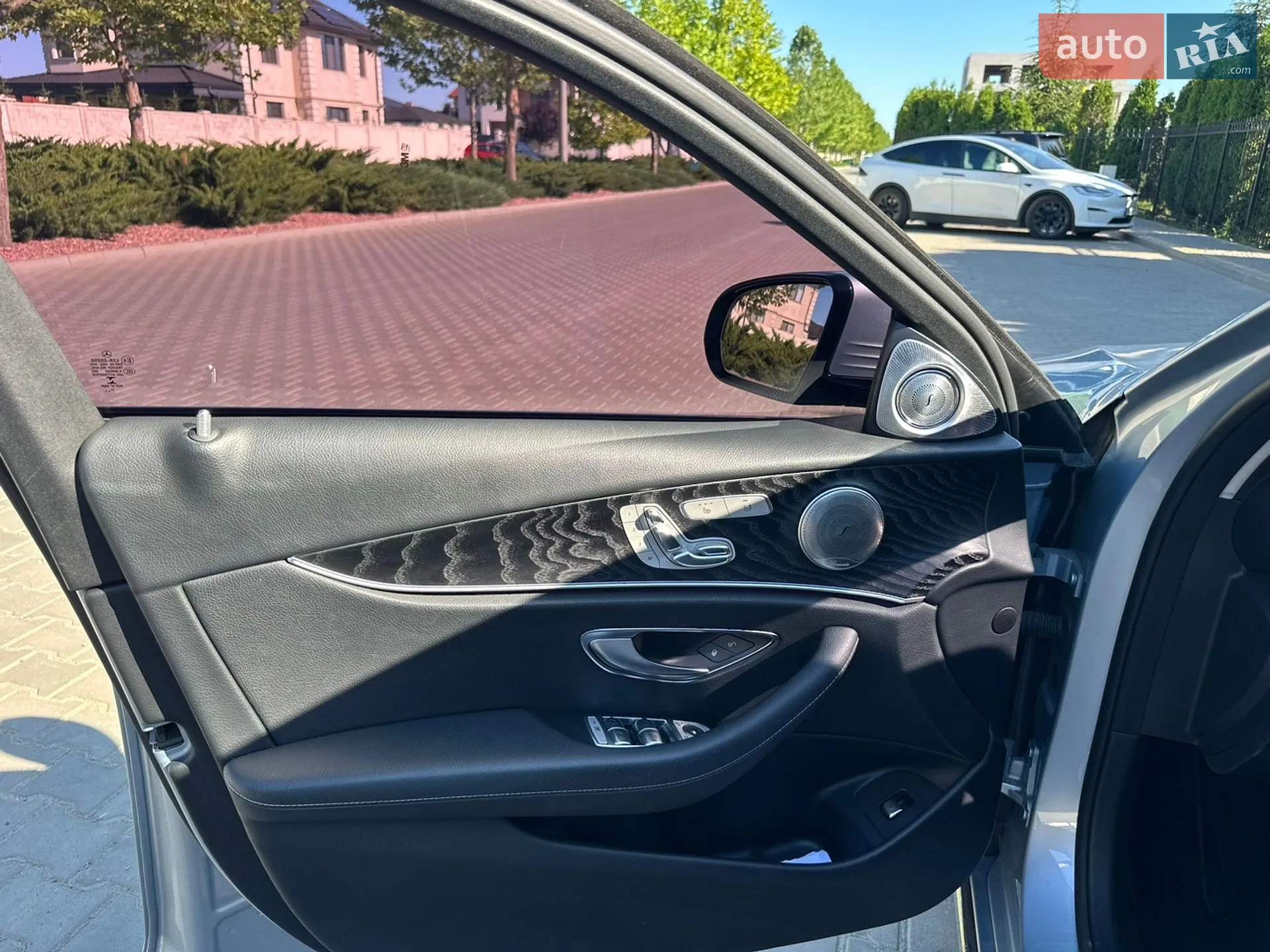 2016 Mercedes-Benz E-klasse - мініатюра 31