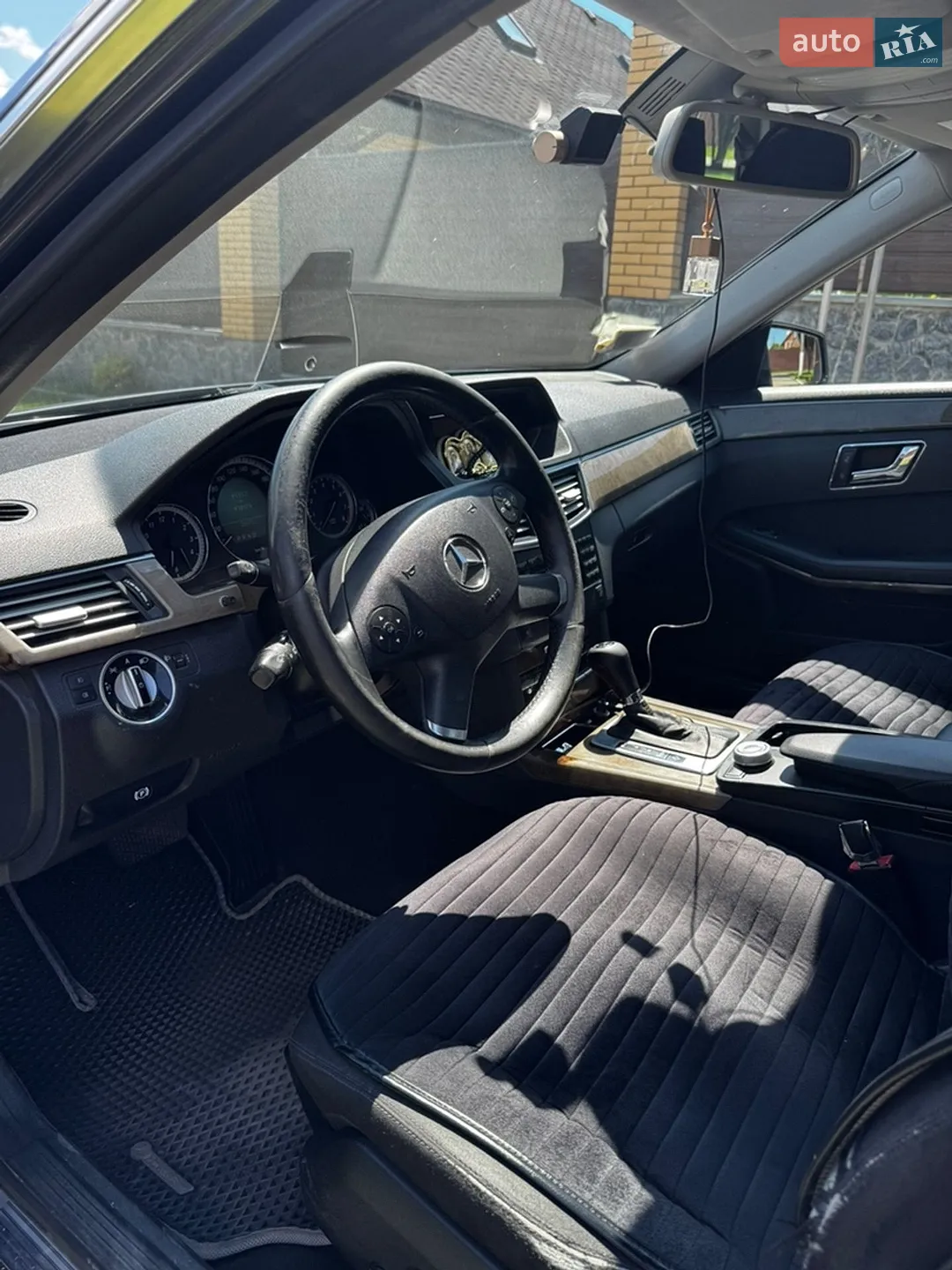 2010 Mercedes-Benz E-klasse - мініатюра 7