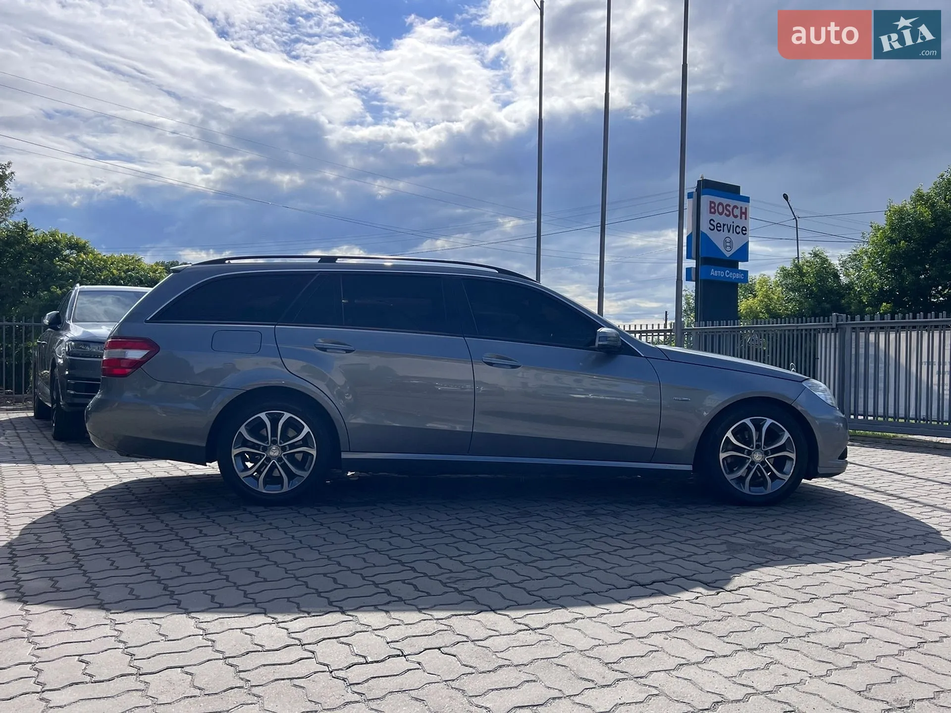 2011 Mercedes-Benz E-klasse - мініатюра 2