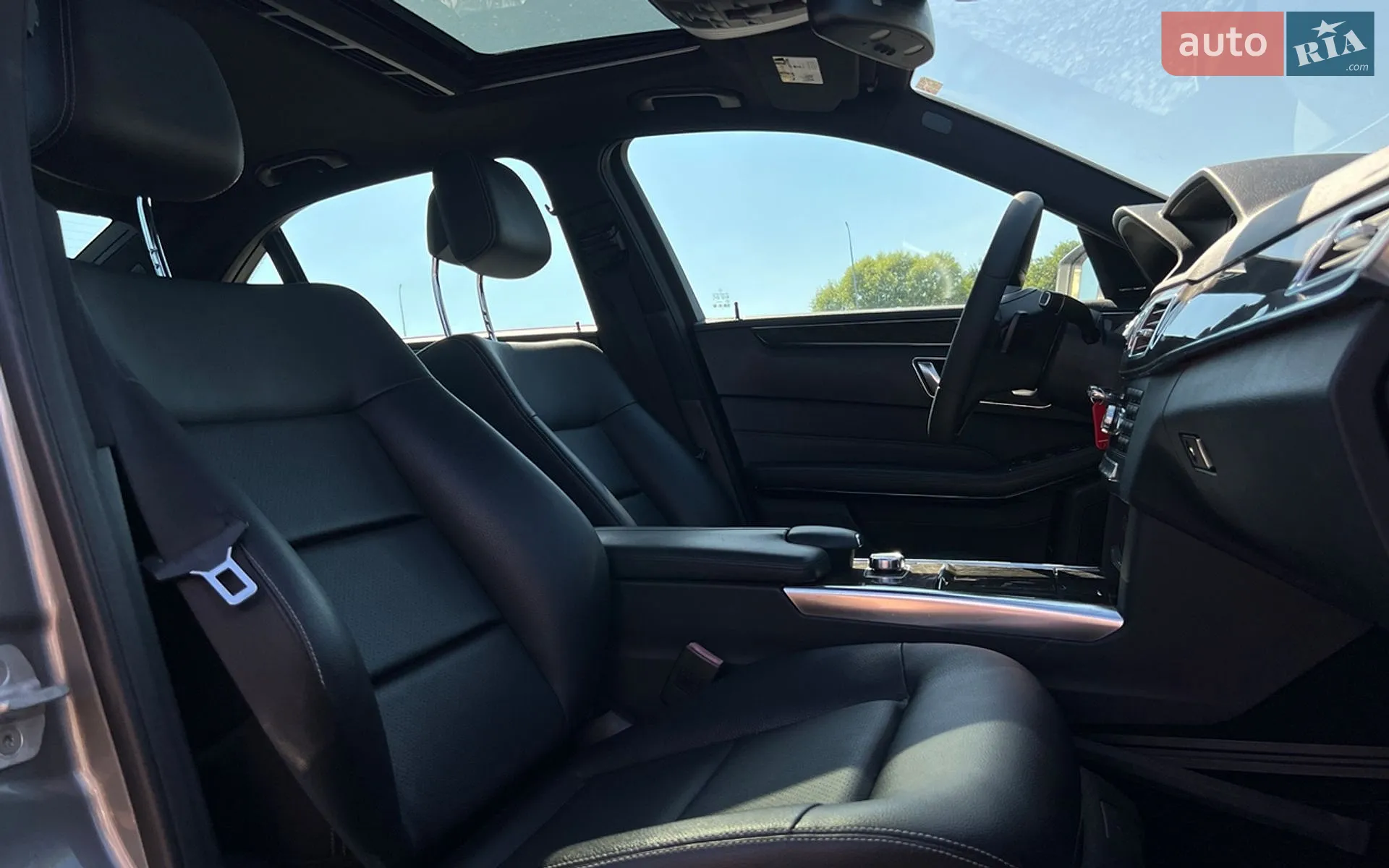 2013 Mercedes-Benz E-klasse - мініатюра 23