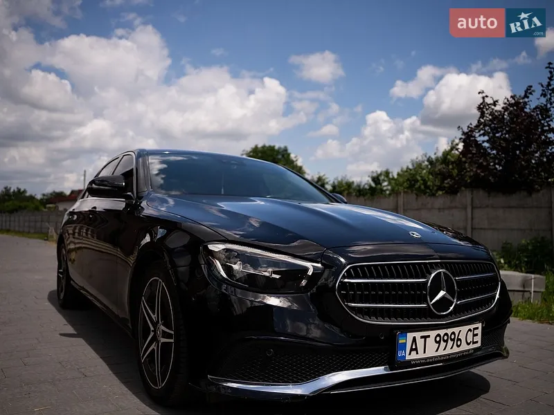 Mercedes-Benz E-Class 2022