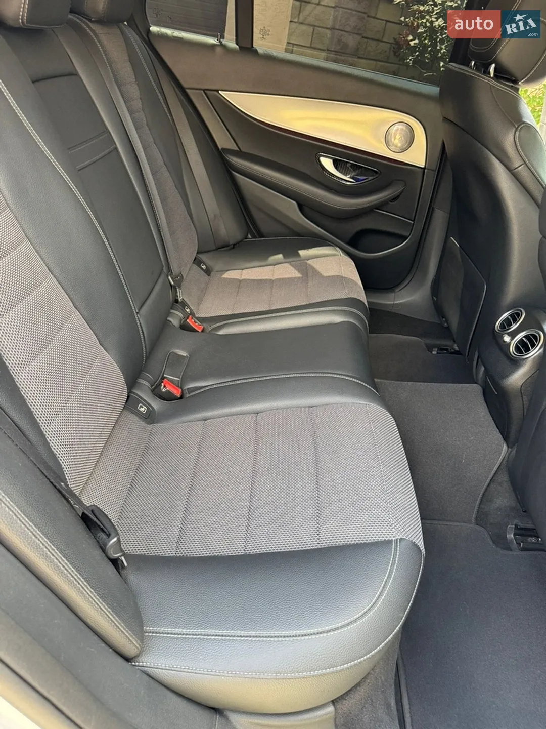 2016 Mercedes-Benz E-klasse - мініатюра 18
