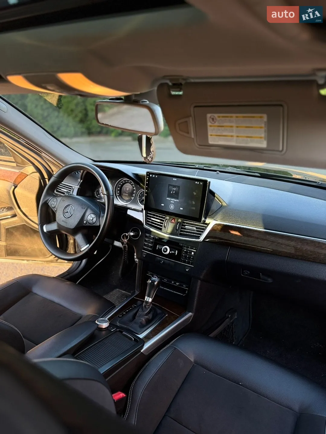 2011 Mercedes-Benz E-klasse - мініатюра 32