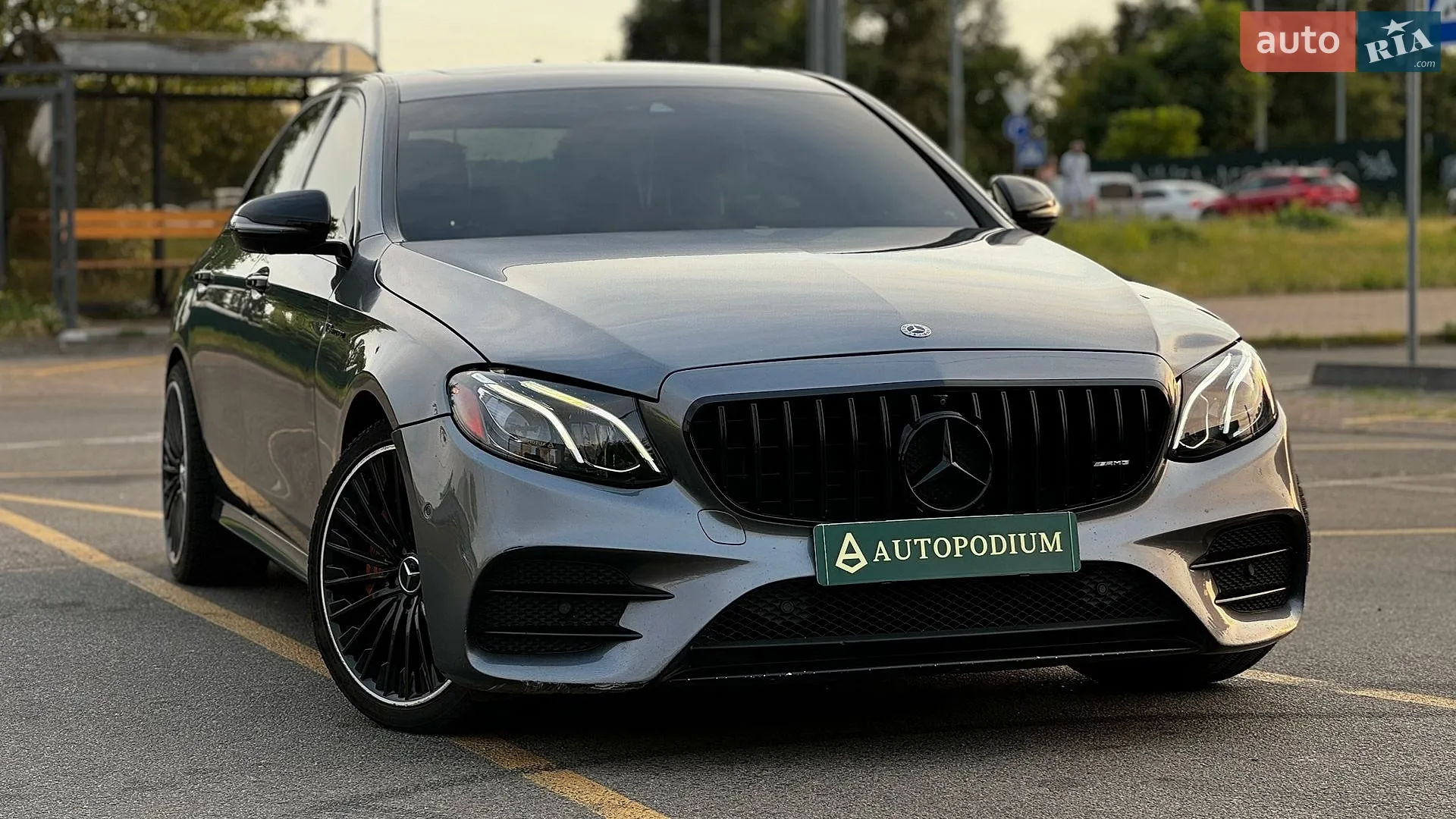 2017 Mercedes-Benz E-klasse - фото 1
