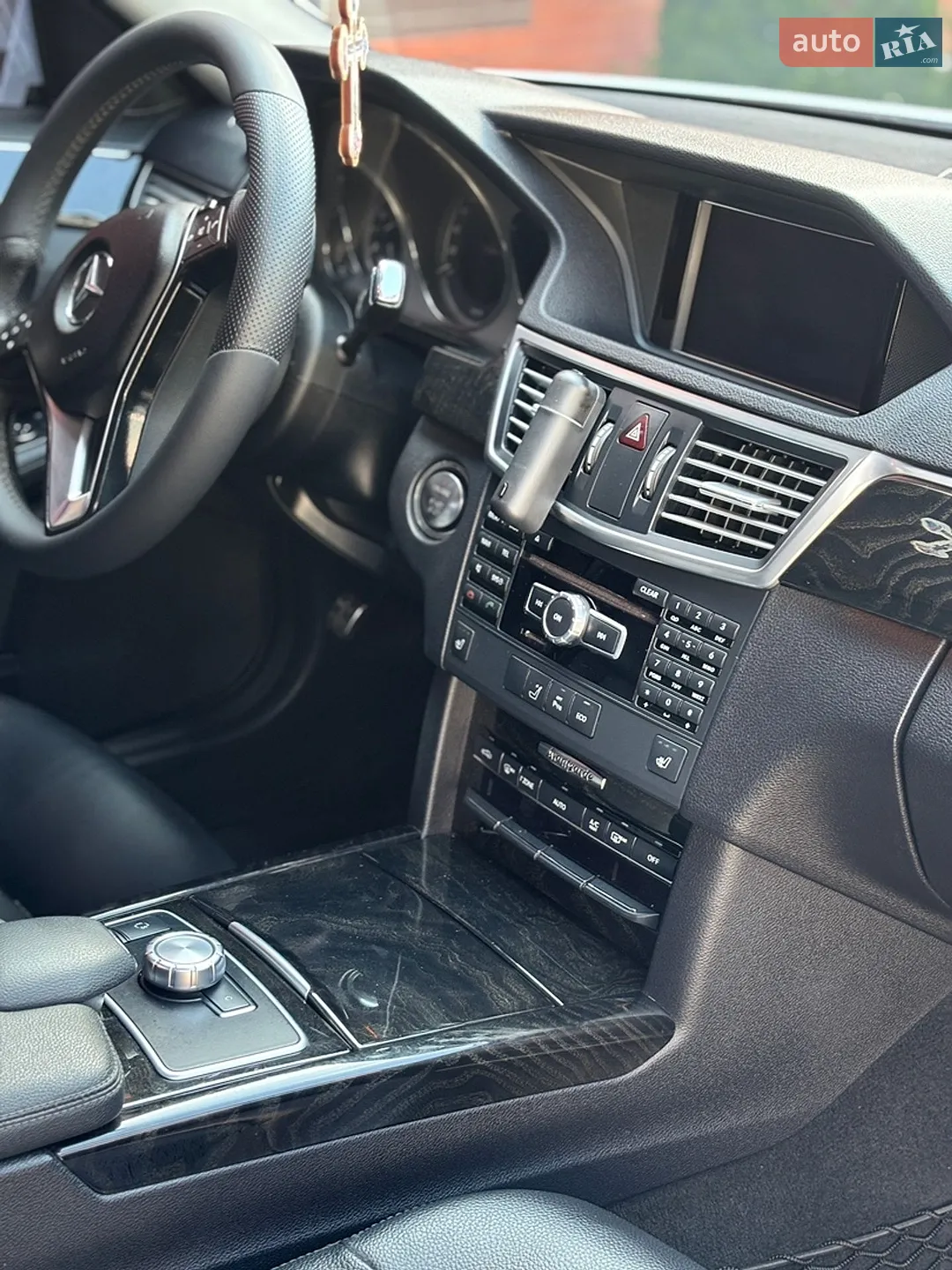2012 Mercedes-Benz E-klasse - мініатюра 15