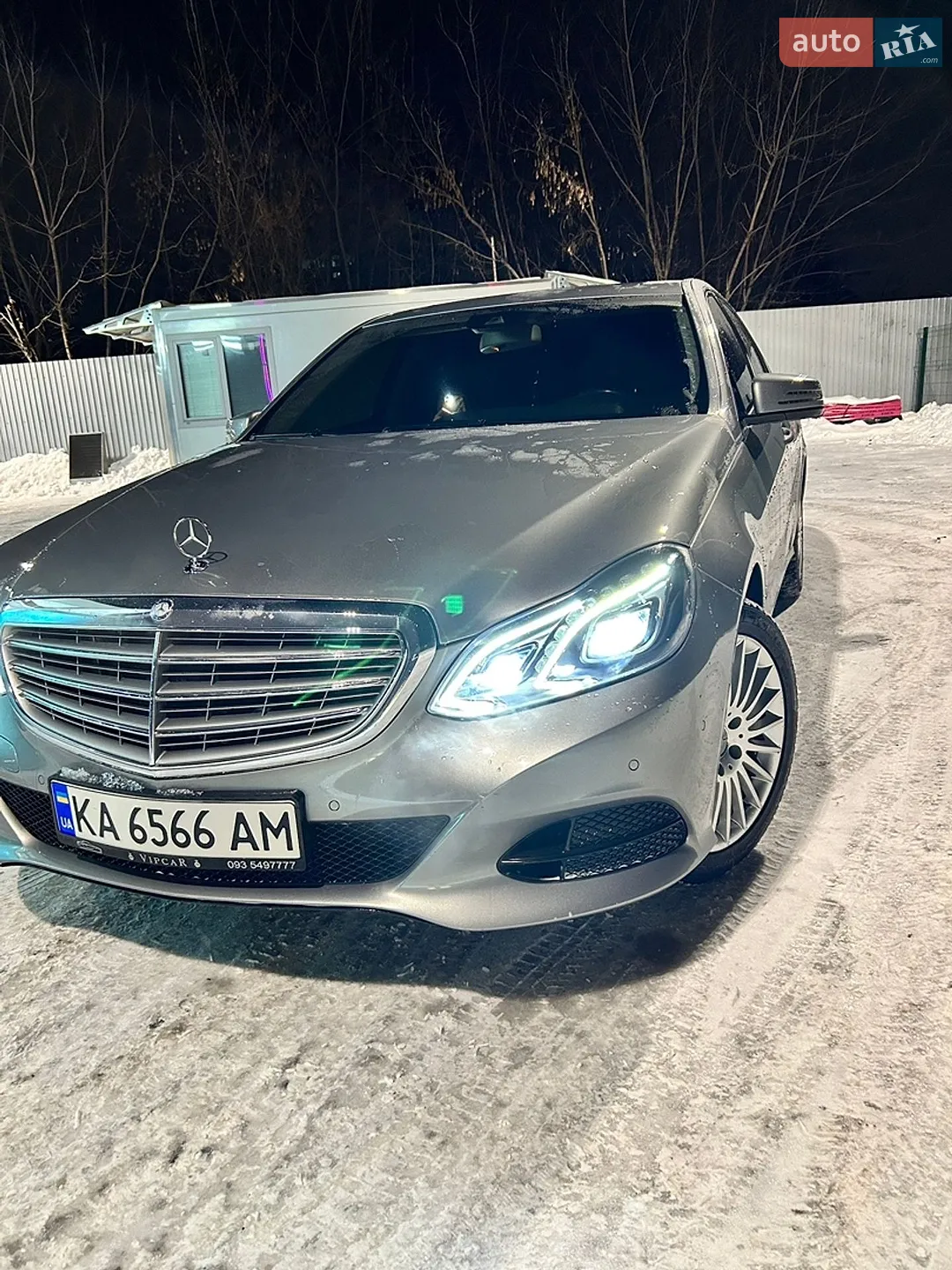 2013 Mercedes-Benz E-klasse - мініатюра 18