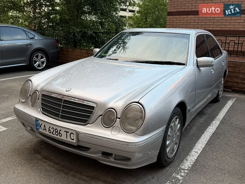 Mercedes-Benz E-Class 2001 VIN WDB2100481B306958 фото оголошення 2 з 45
