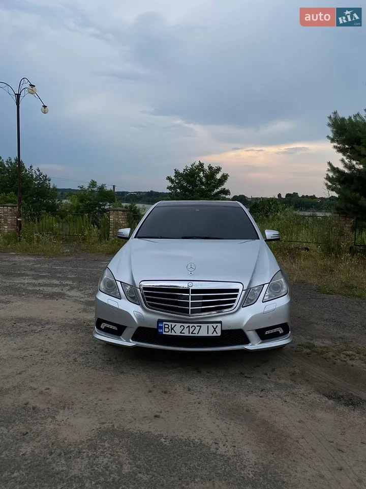 2011 Mercedes-Benz E-klasse - мініатюра 21