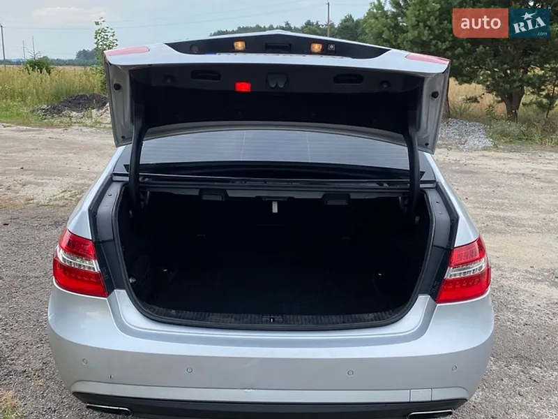 Mercedes-Benz E Class 2010 VIN WDD2120891A348540 фото оголошення 18 з 59