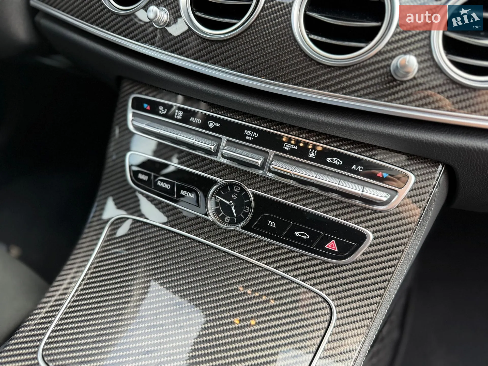 2020 Mercedes-Benz E-klasse - мініатюра 29