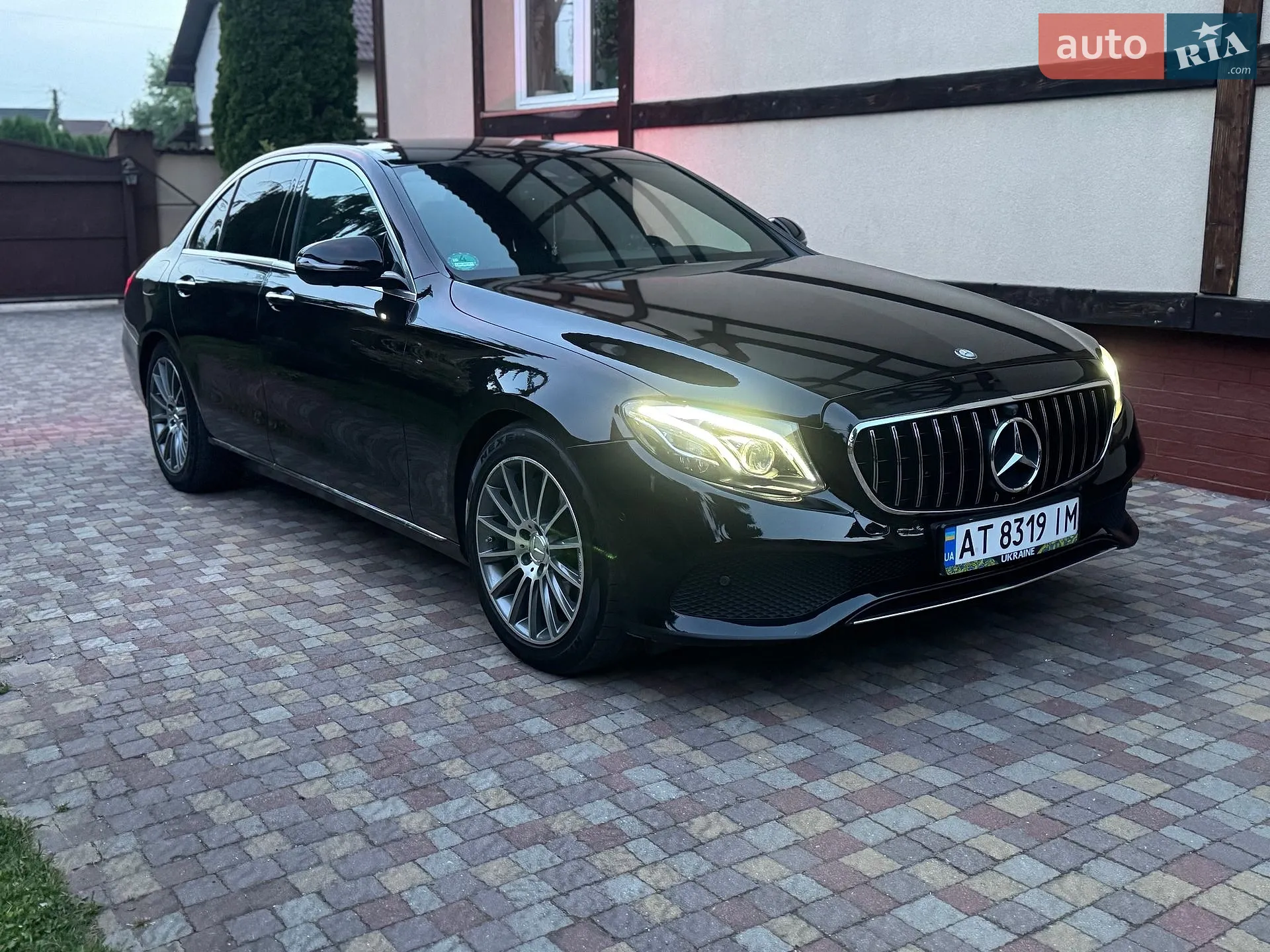 2016 Mercedes-Benz E-klasse - мініатюра 15