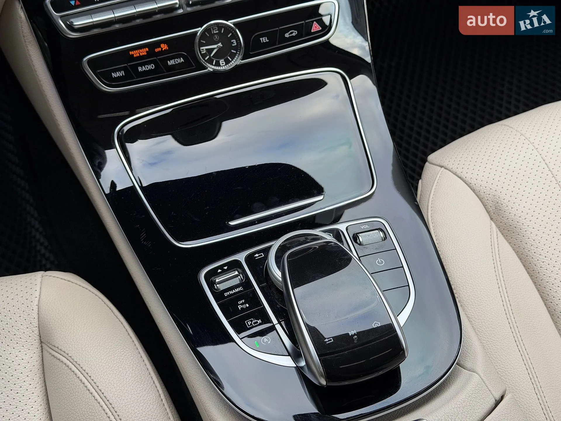 2016 Mercedes-Benz E-klasse - мініатюра 30
