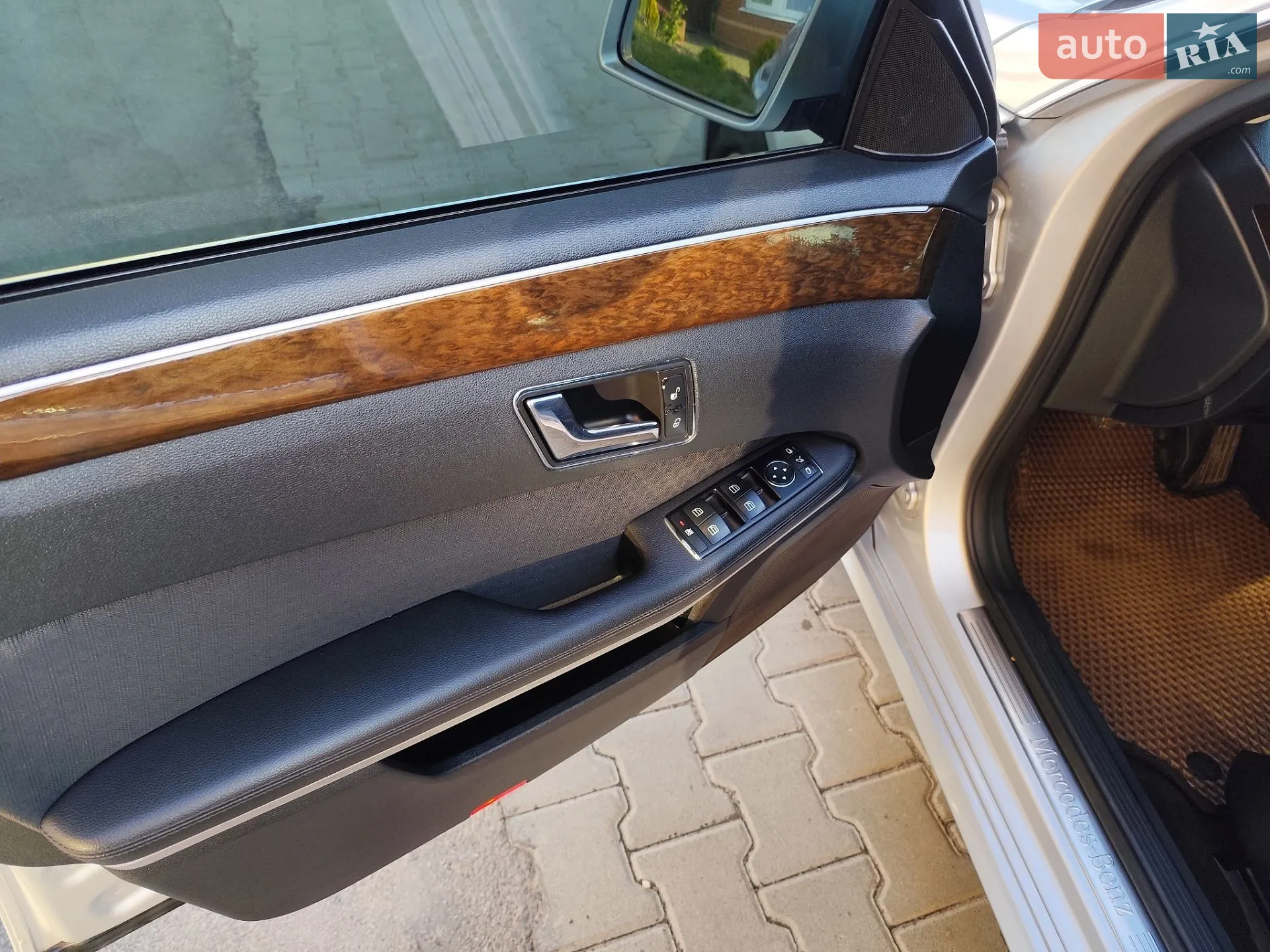 2010 Mercedes-Benz E-klasse - мініатюра 17