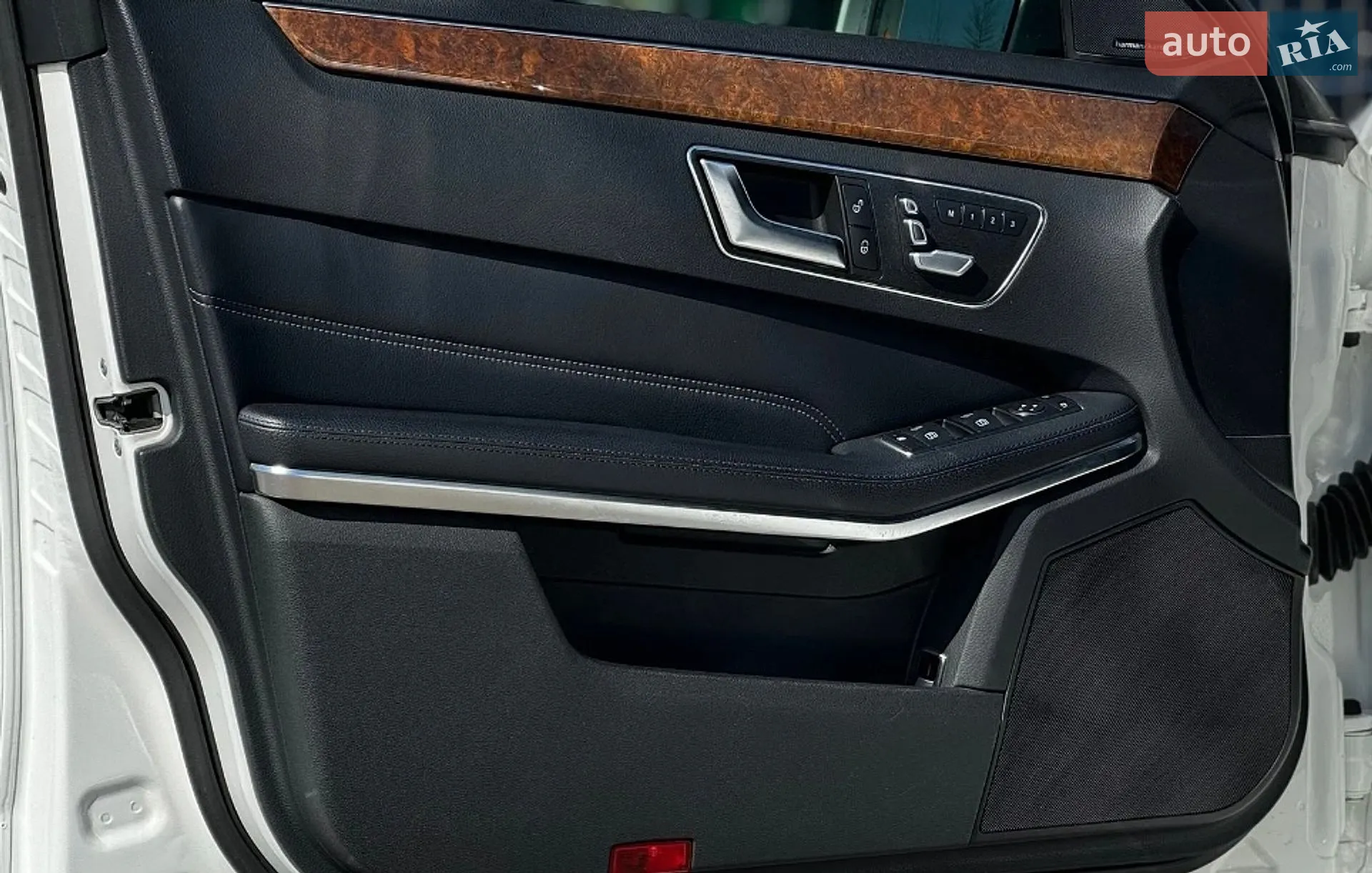 2013 Mercedes-Benz E-klasse - мініатюра 21