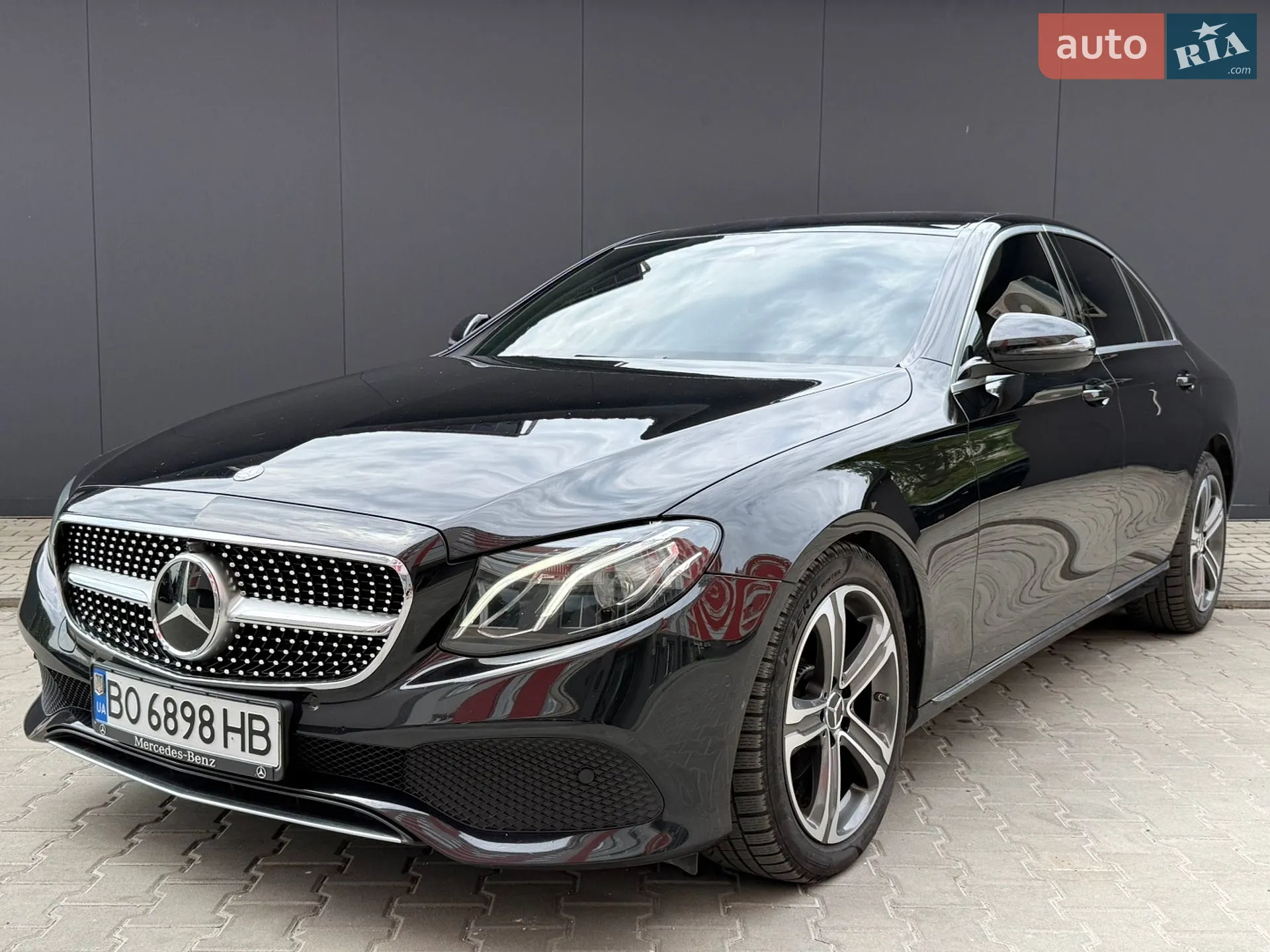2016 Mercedes-Benz E-klasse - фото 1