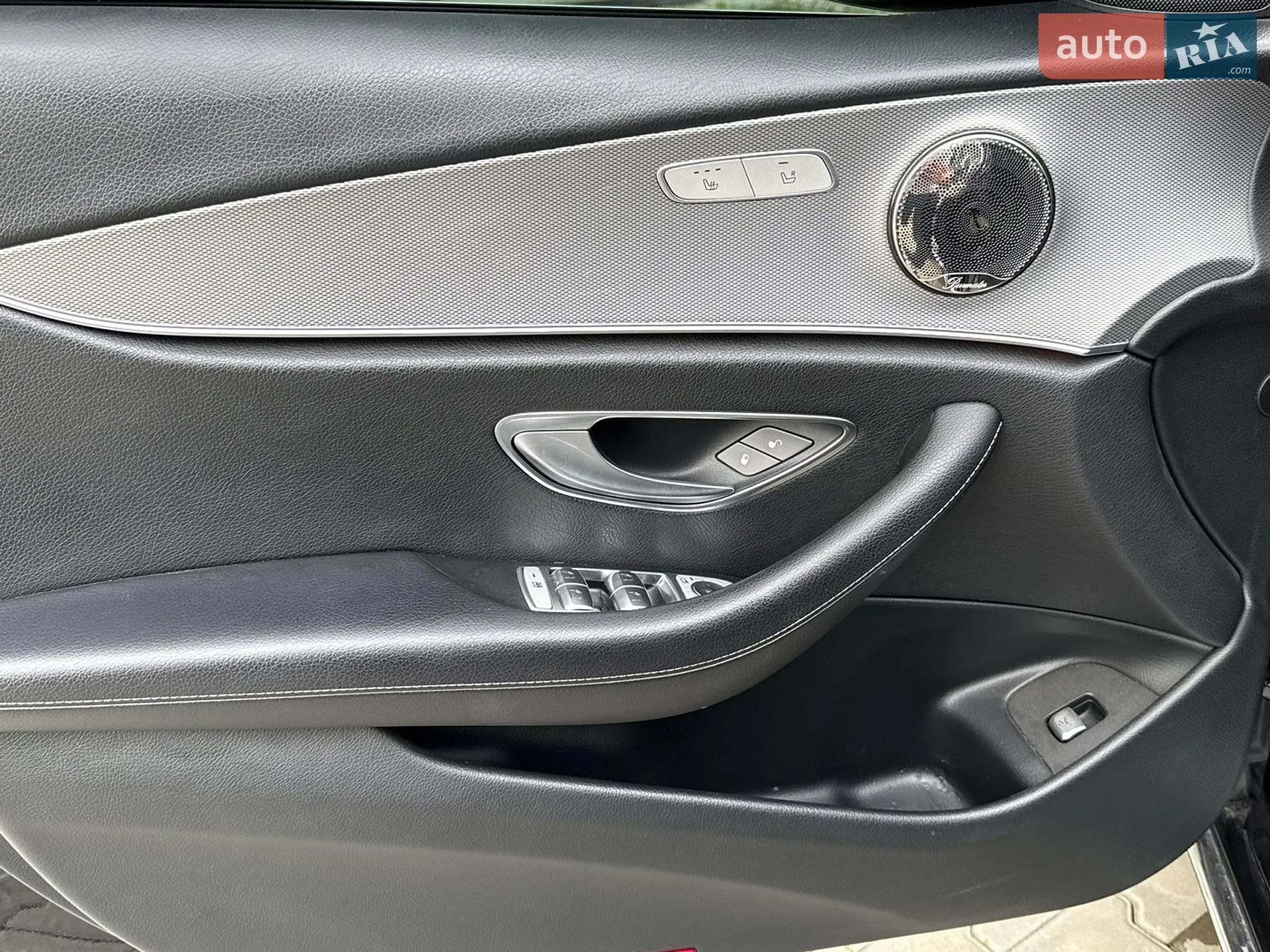 2016 Mercedes-Benz E-klasse - мініатюра 26