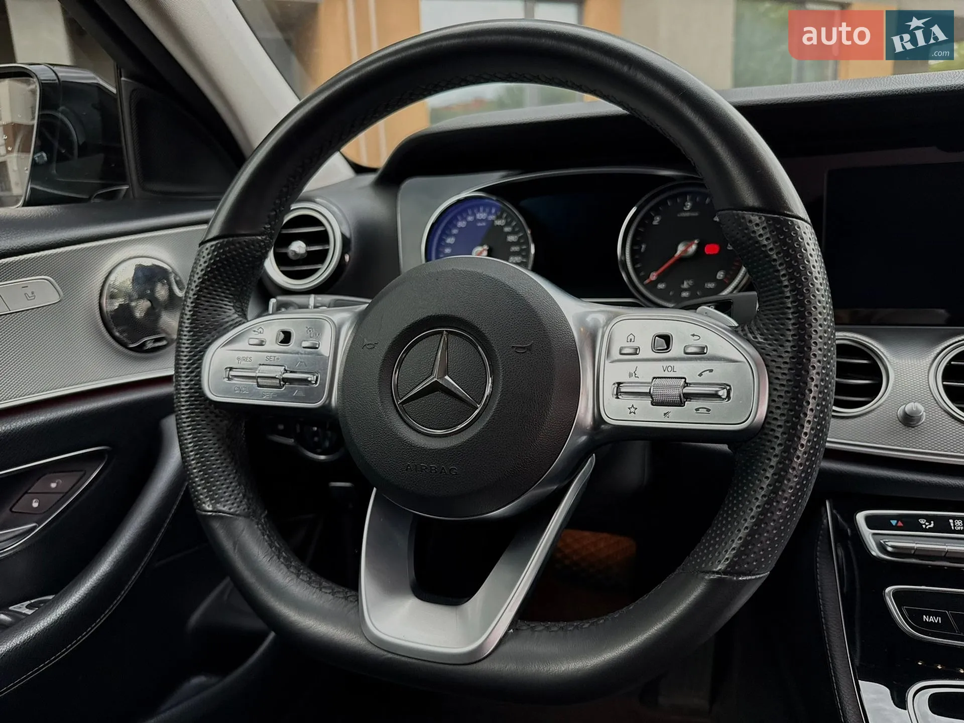 2016 Mercedes-Benz E-klasse - мініатюра 34