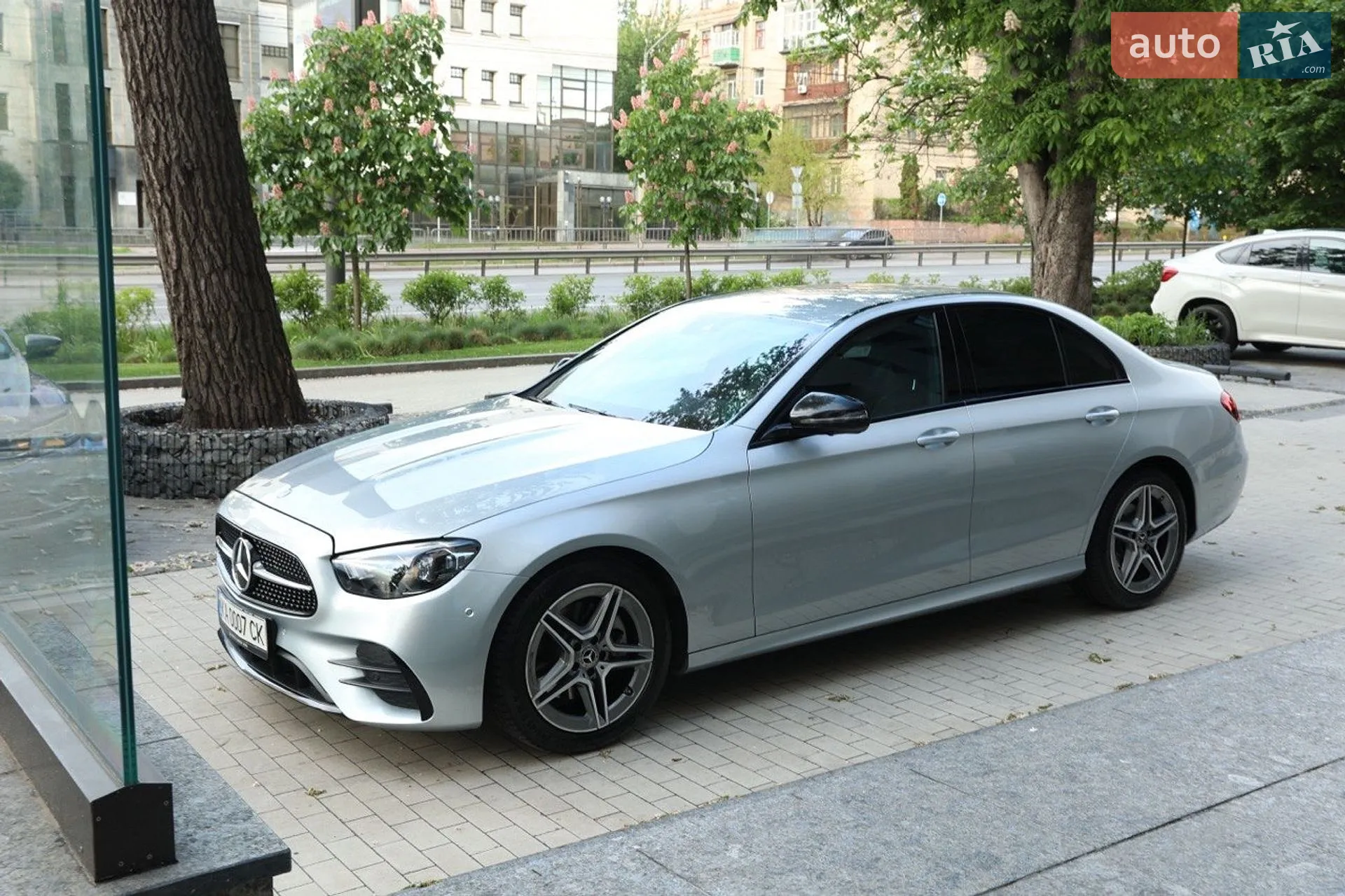 2021 Mercedes-Benz E-klasse - мініатюра 2