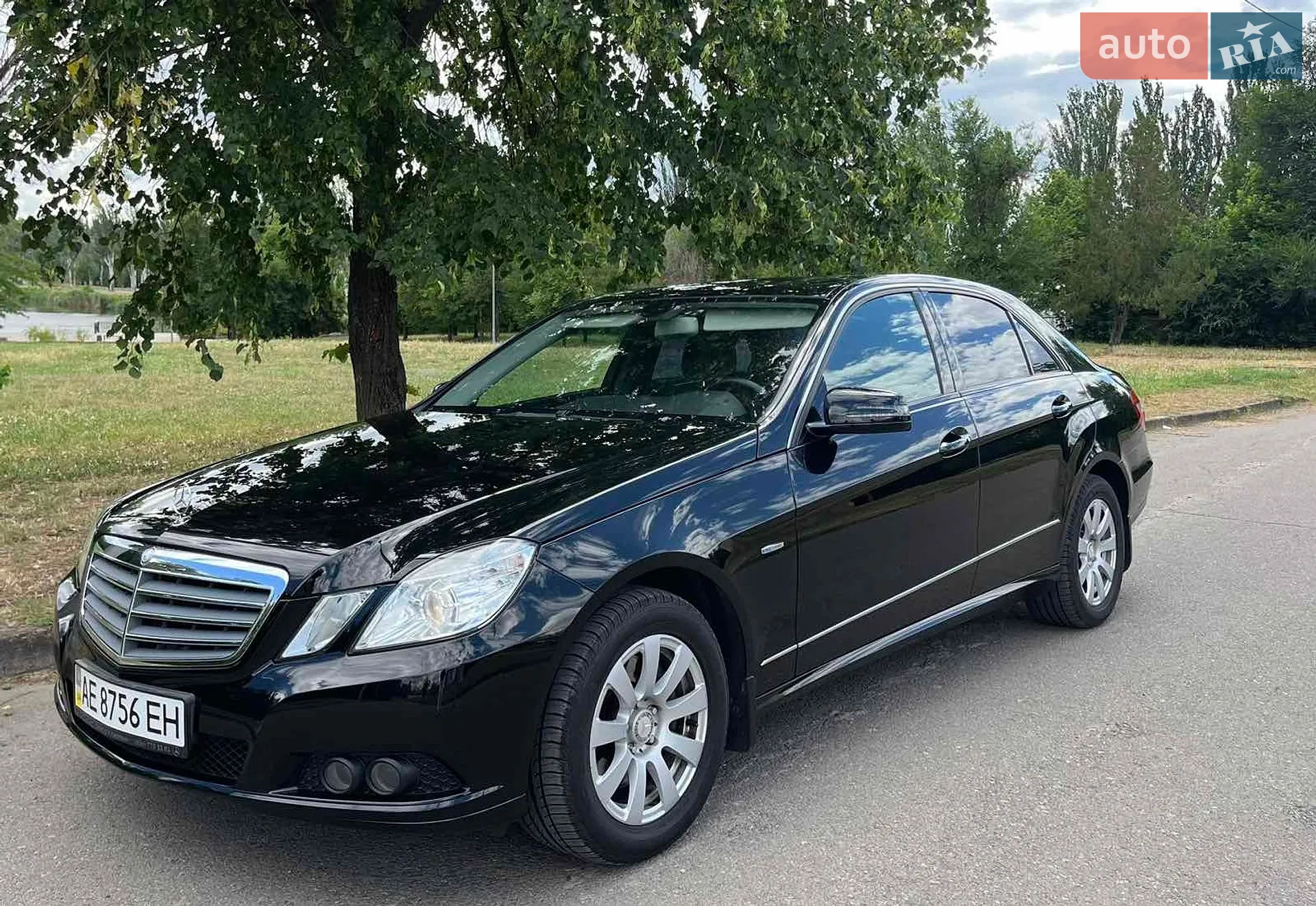2010 Mercedes-Benz E-klasse - мініатюра 2