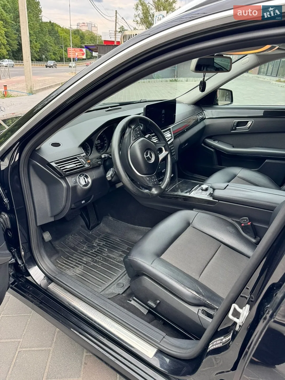 2012 Mercedes-Benz E-klasse - мініатюра 14