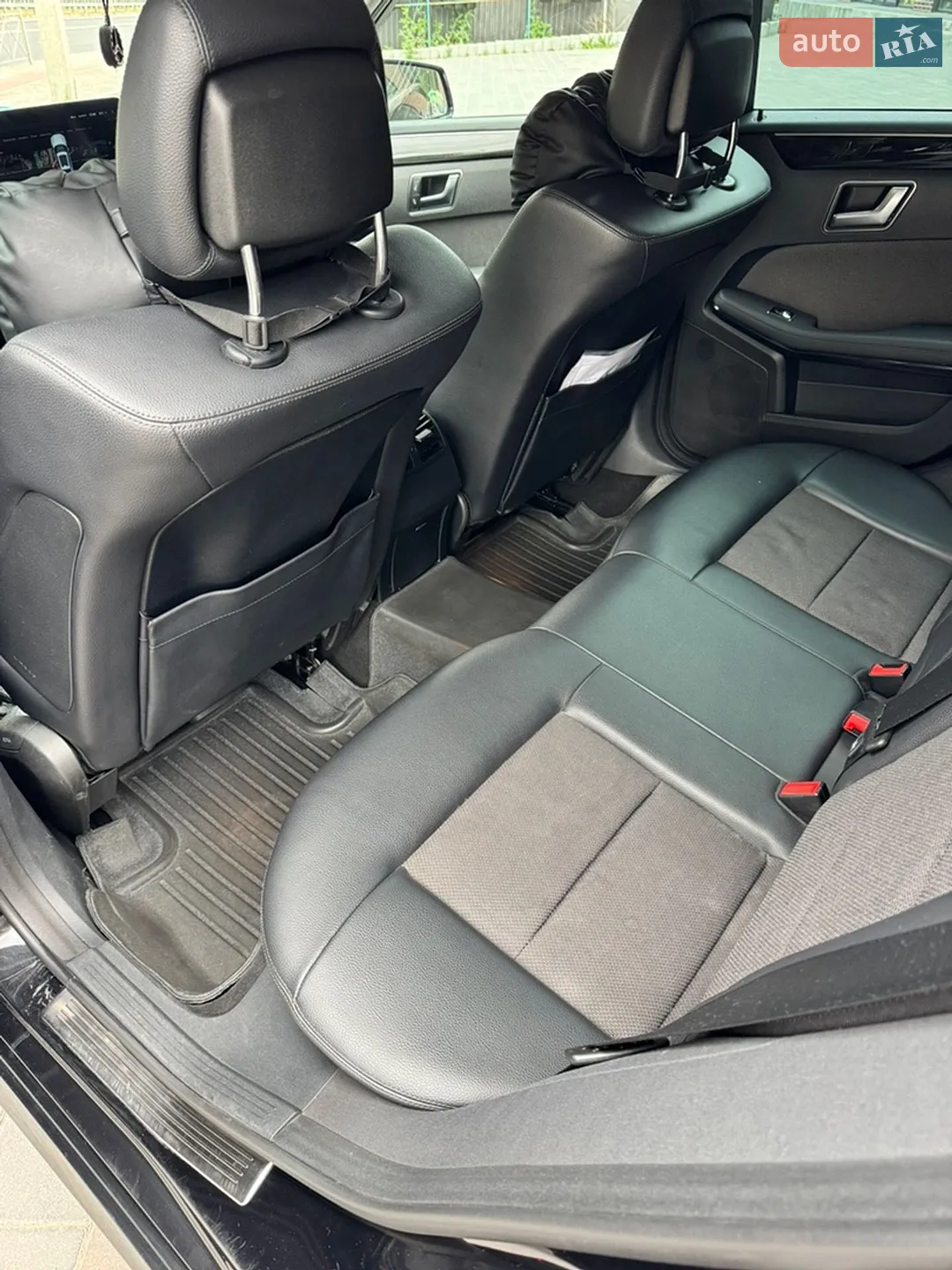 2012 Mercedes-Benz E-klasse - мініатюра 16