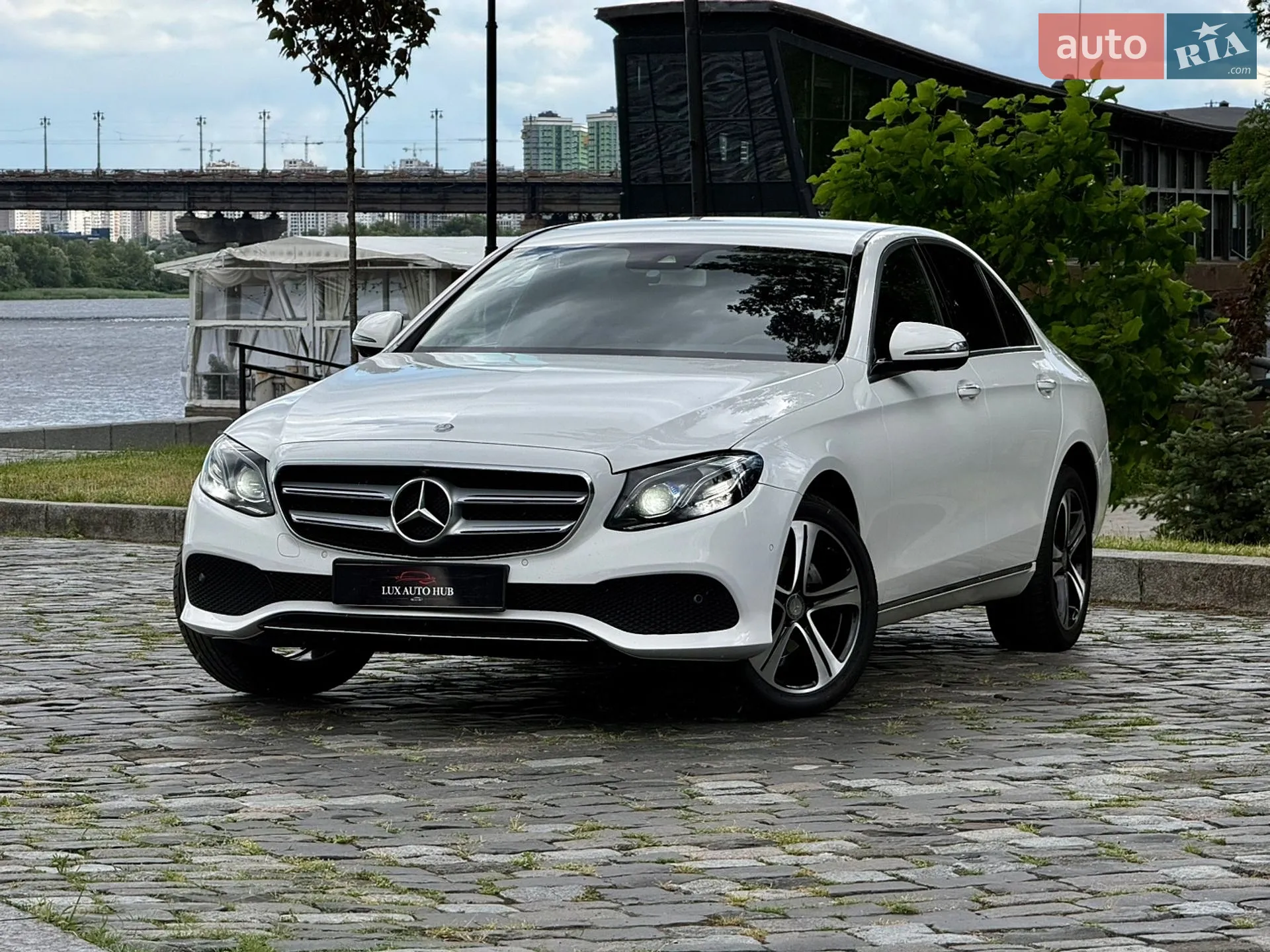 2016 Mercedes-Benz E-klasse - мініатюра 58