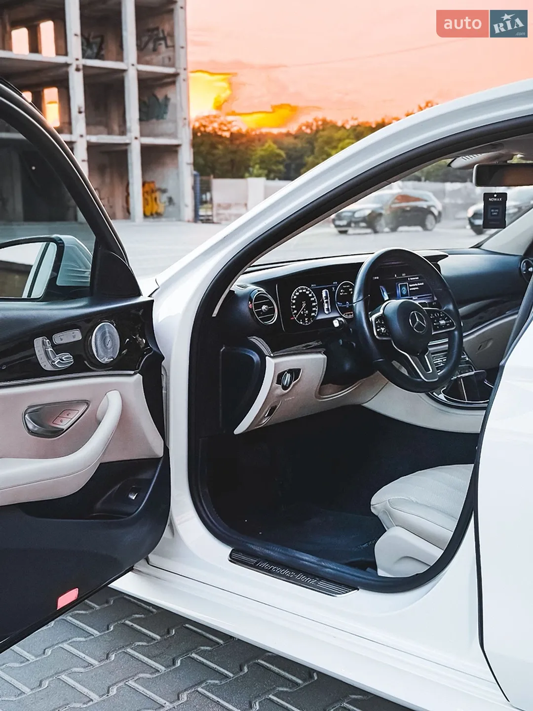 2020 Mercedes-Benz E-klasse - мініатюра 35