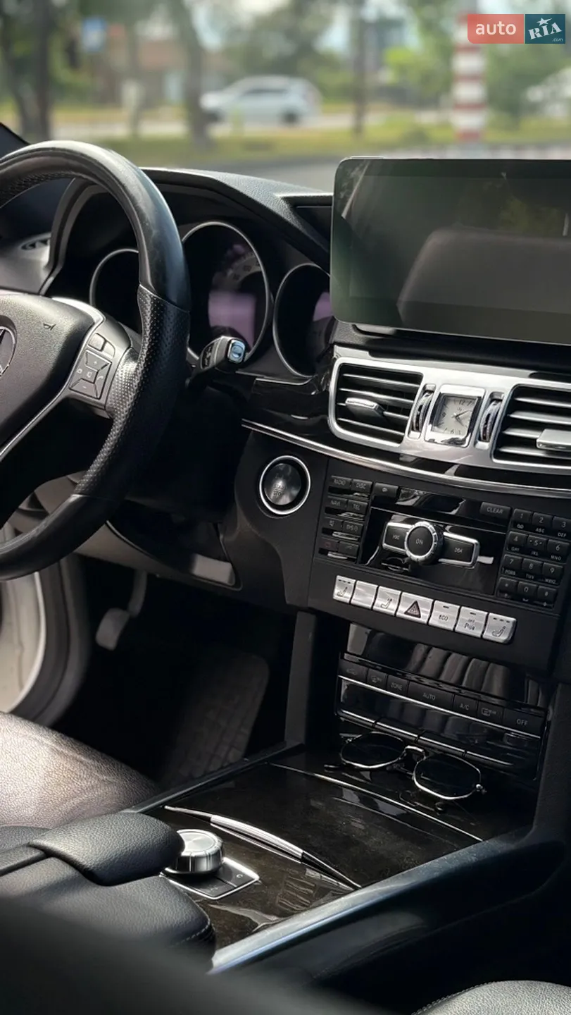 2013 Mercedes-Benz E-klasse - мініатюра 16