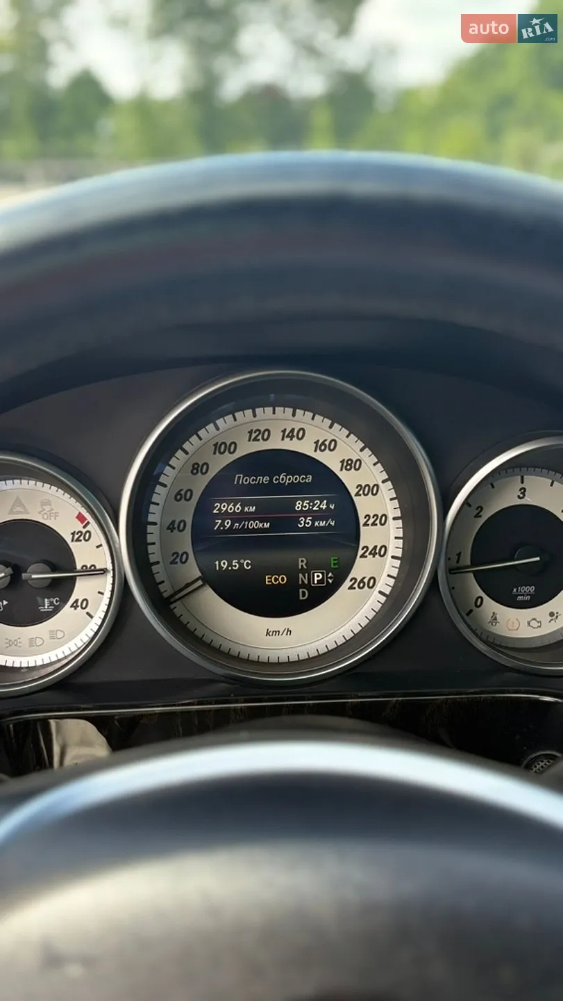 2013 Mercedes-Benz E-klasse - мініатюра 23