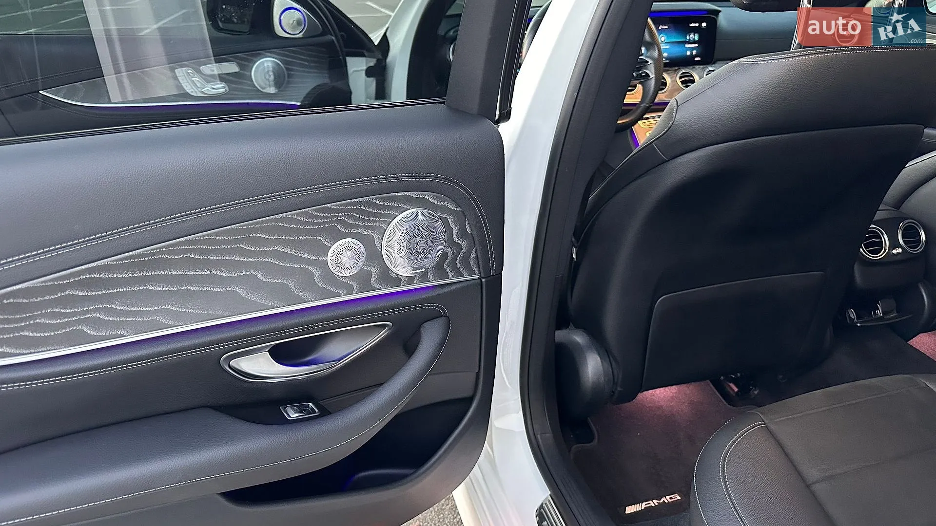 2020 Mercedes-Benz E-klasse - мініатюра 12