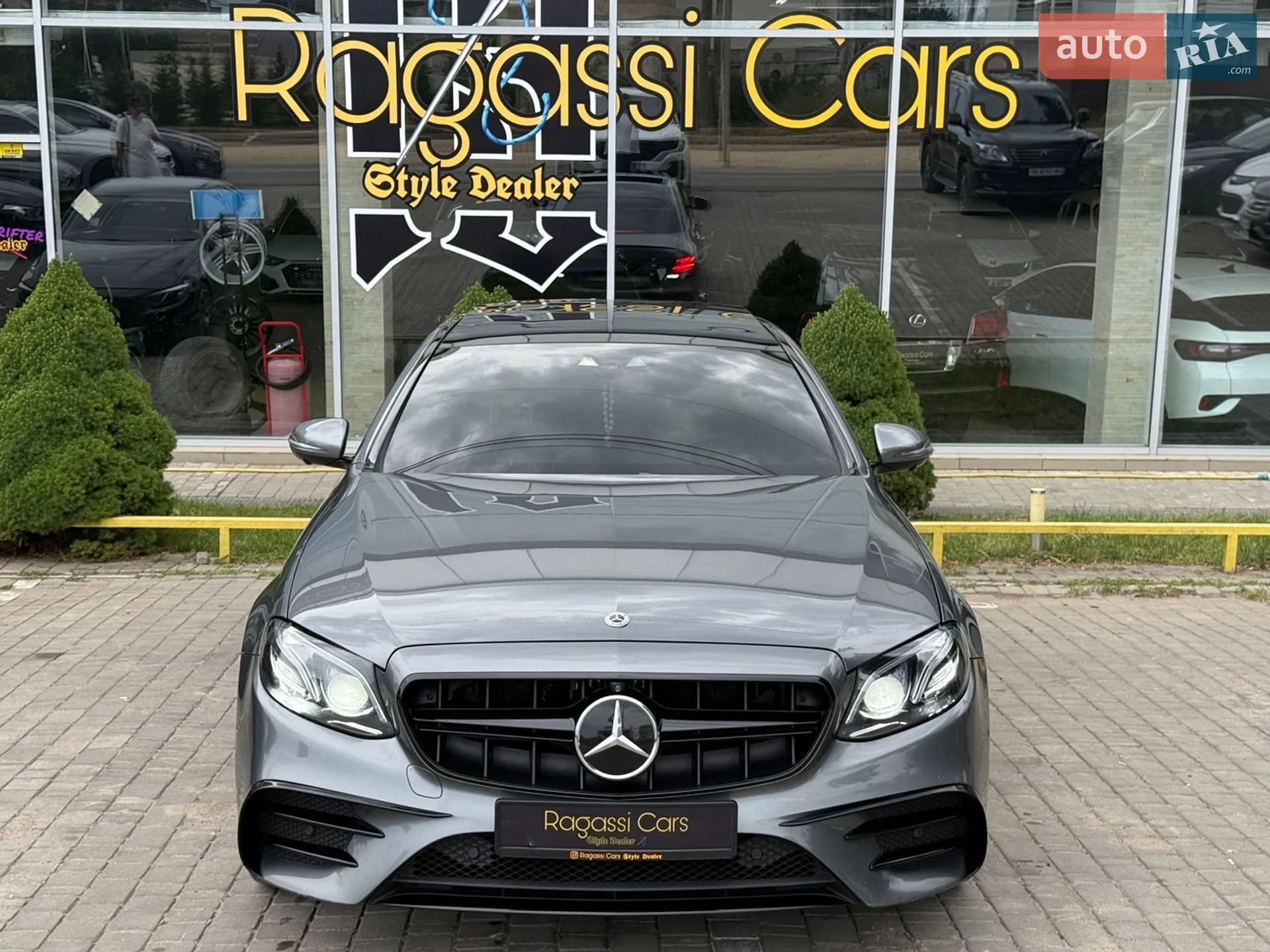 2016 Mercedes-Benz E-klasse - мініатюра 2