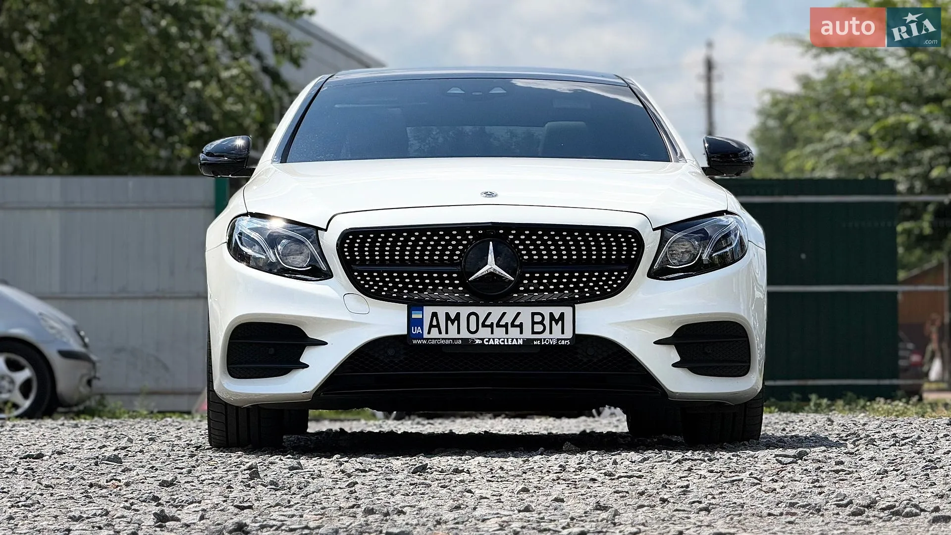 Mercedes-Benz E-Class 2019 VIN WDDZF8EB5LA718839 фото оголошення 5 з 37