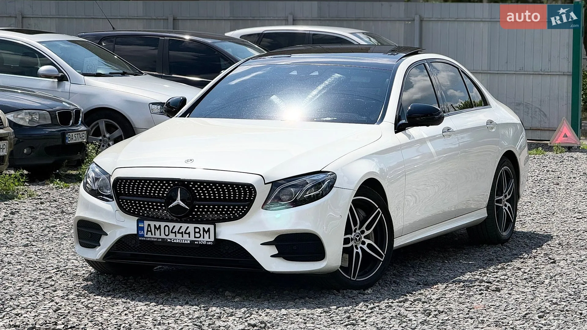 Mercedes-Benz E-Class 2019 VIN WDDZF8EB5LA718839 фото оголошення 6 з 37
