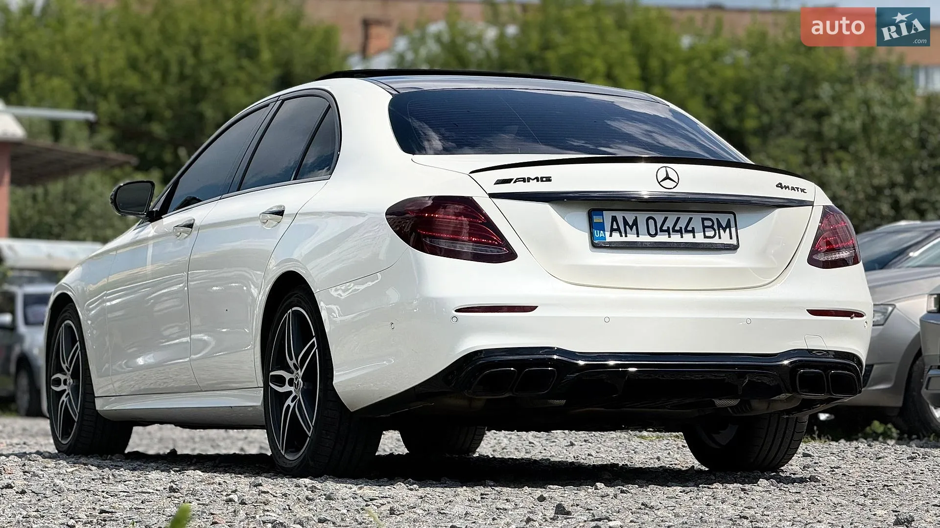 Mercedes-Benz E-Class 2019 VIN WDDZF8EB5LA718839 фото оголошення 10 з 37