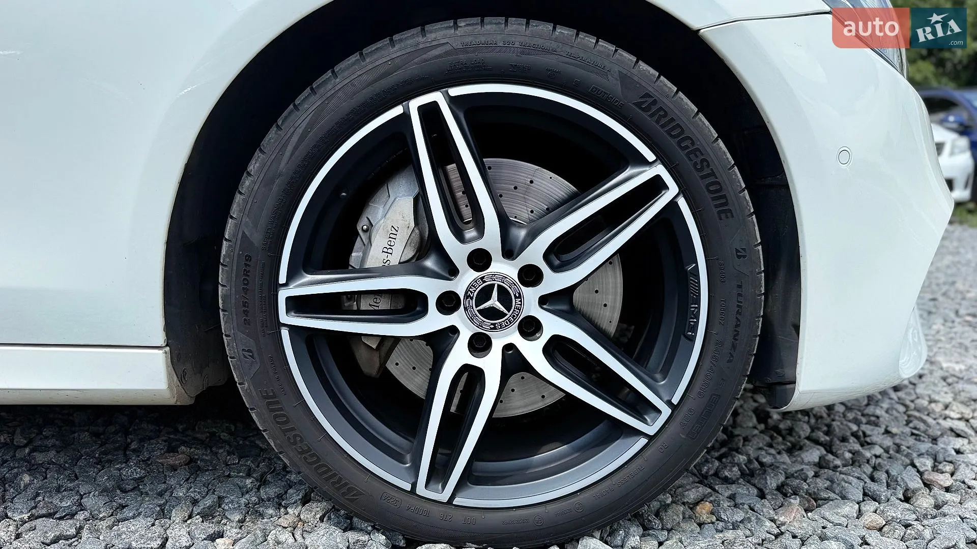 Mercedes-Benz E-Class 2019 VIN WDDZF8EB5LA718839 фото оголошення 16 з 37