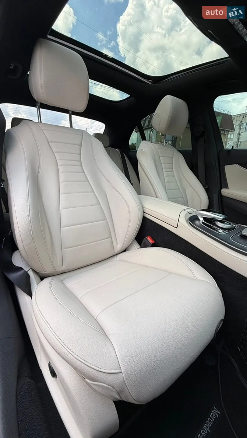 Mercedes-Benz E-Class 2019 VIN WDDZF8EB5LA718839 фото оголошення 34 з 37