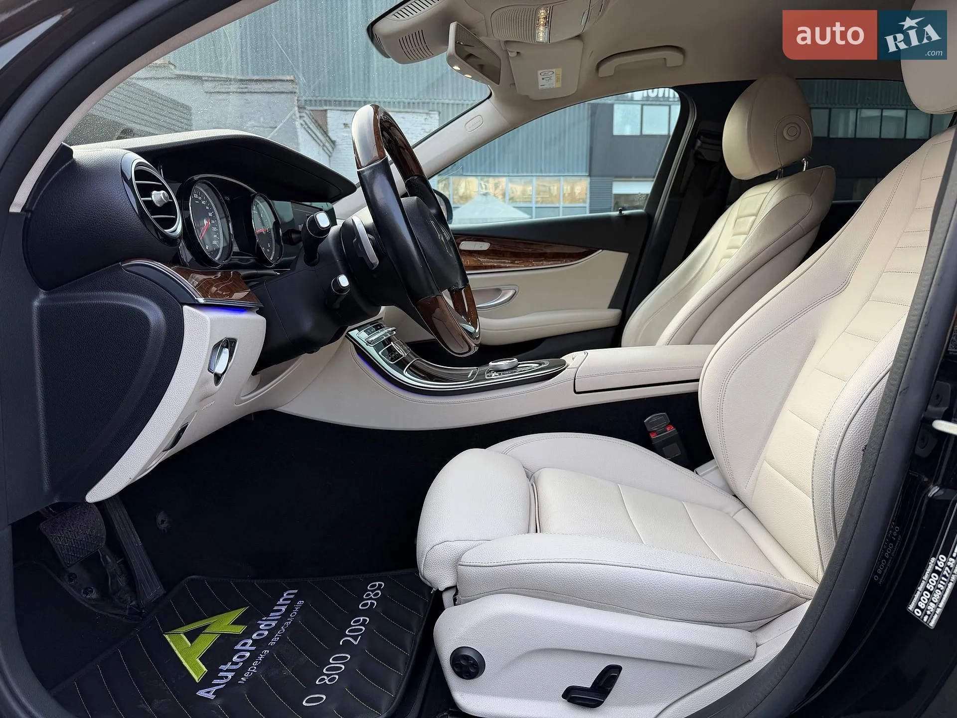 2016 Mercedes-Benz E-klasse - мініатюра 28