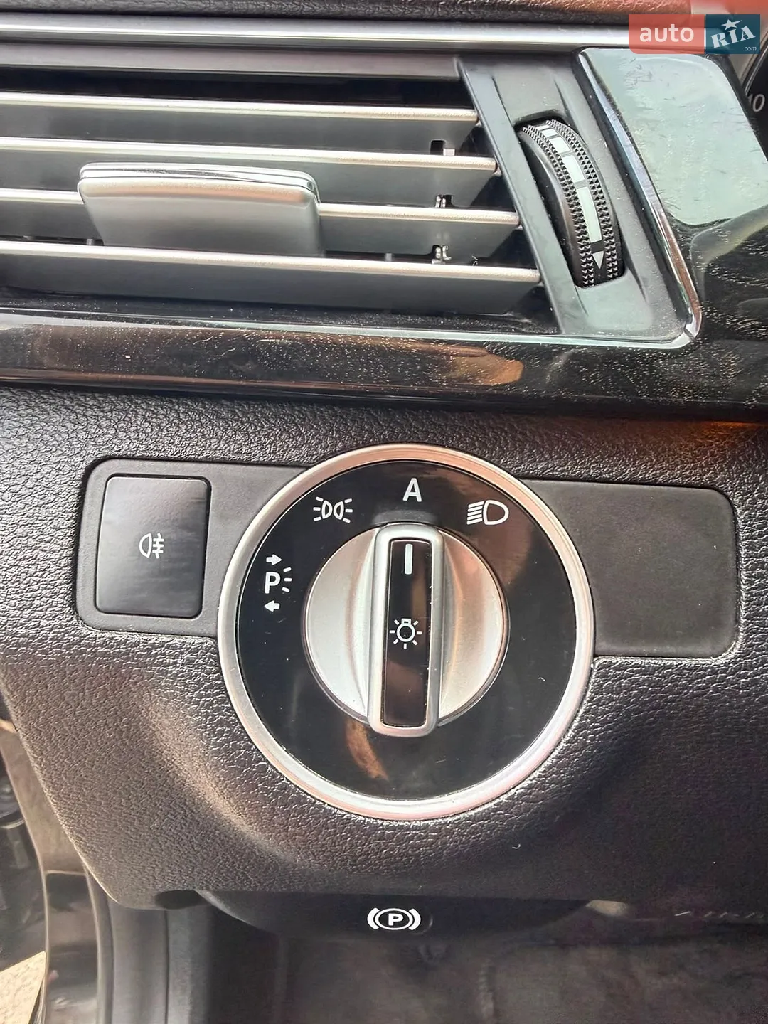 2010 Mercedes-Benz E-klasse - мініатюра 36