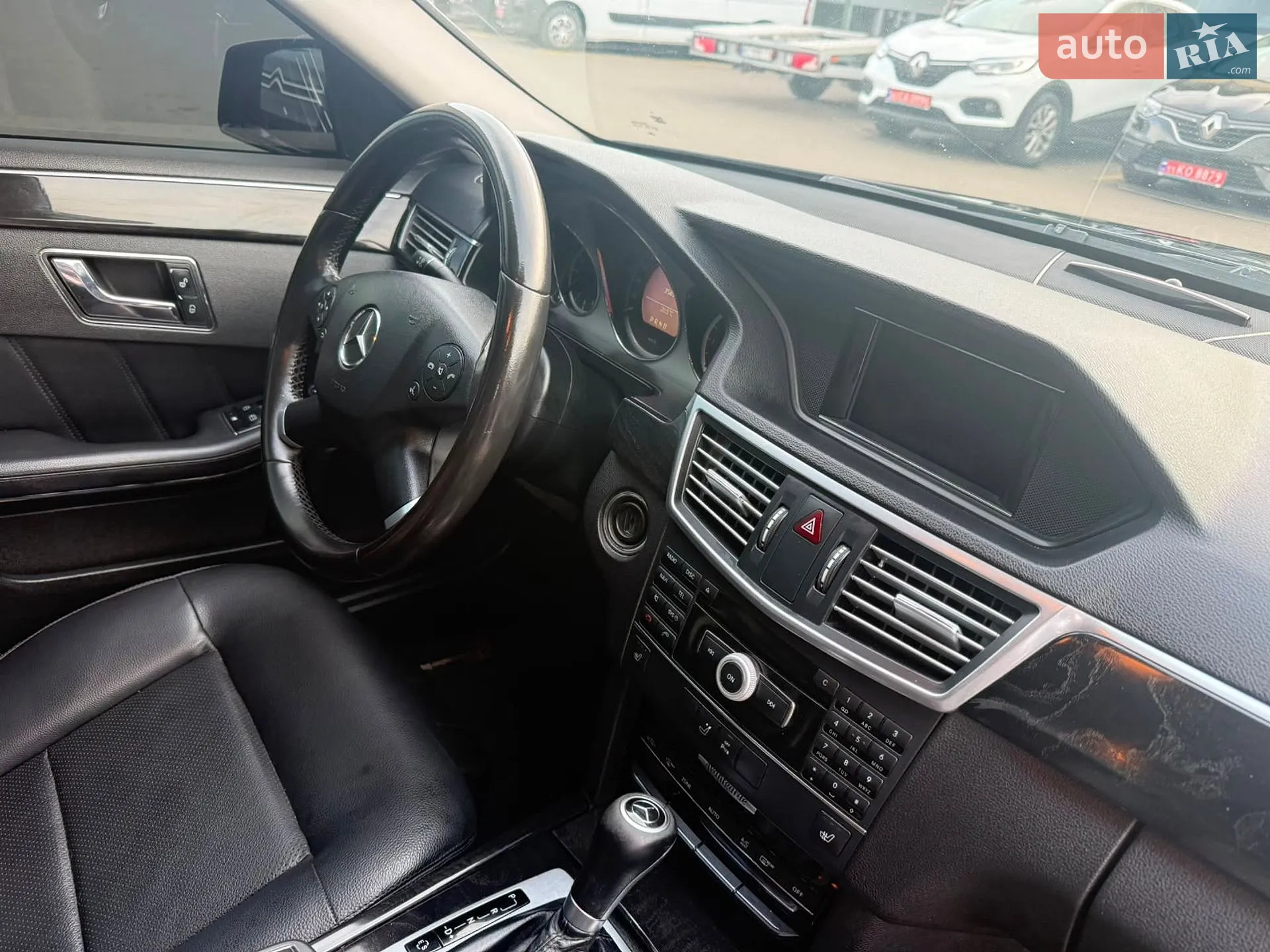2010 Mercedes-Benz E-klasse - мініатюра 44